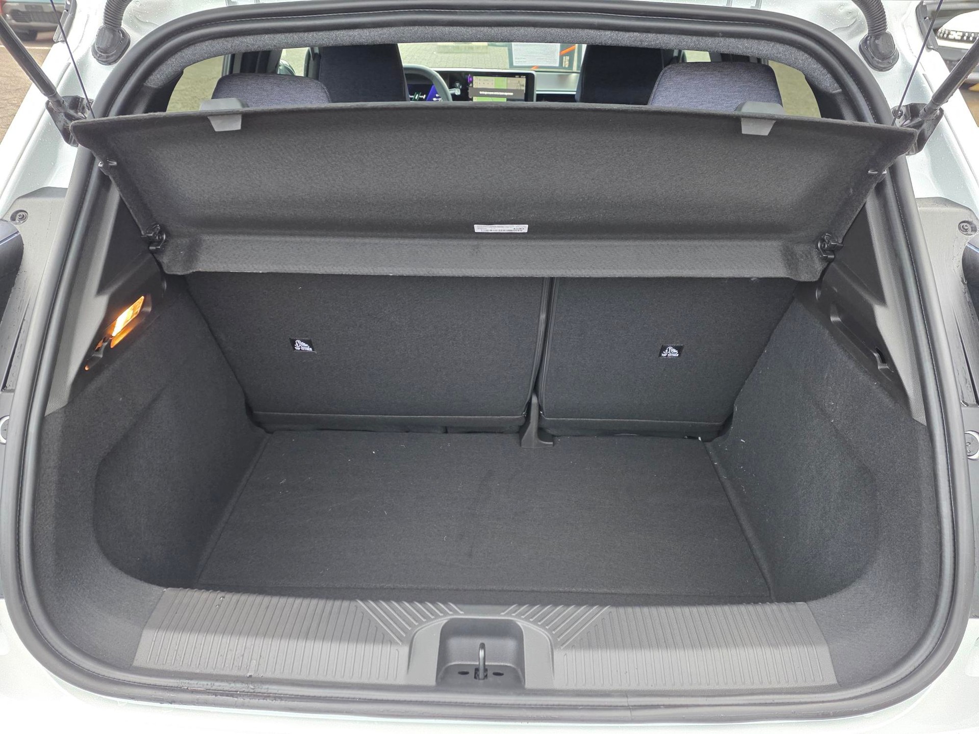 RENAULT R5 E-Tech Comfort Range techno-image-9