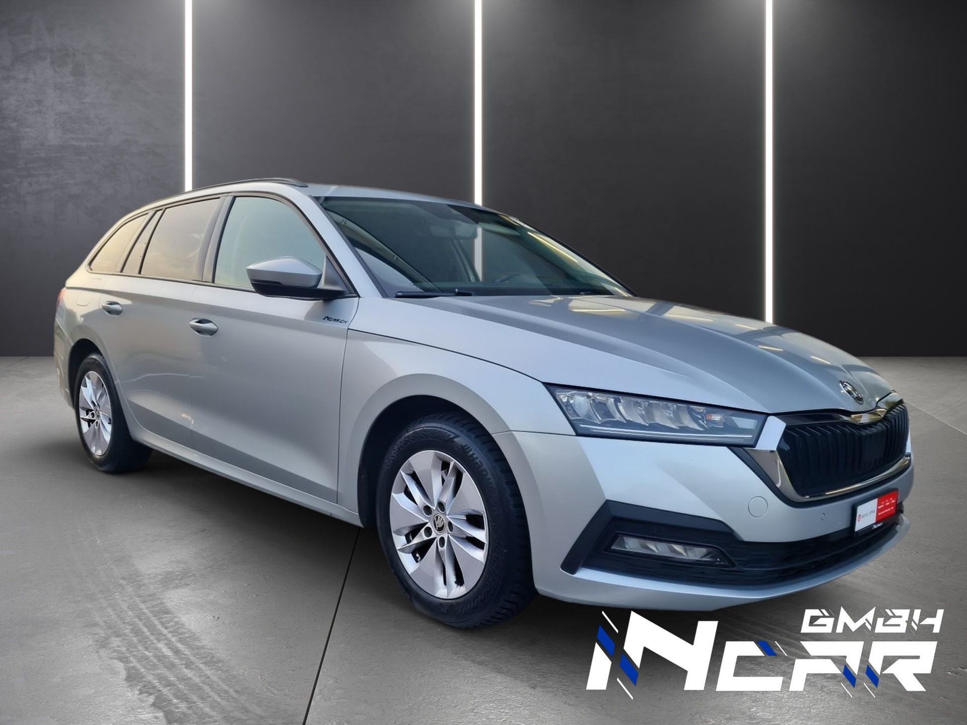SKODA Octavia Combi 2.0 TDI DSG Ambition 4x4-image-1