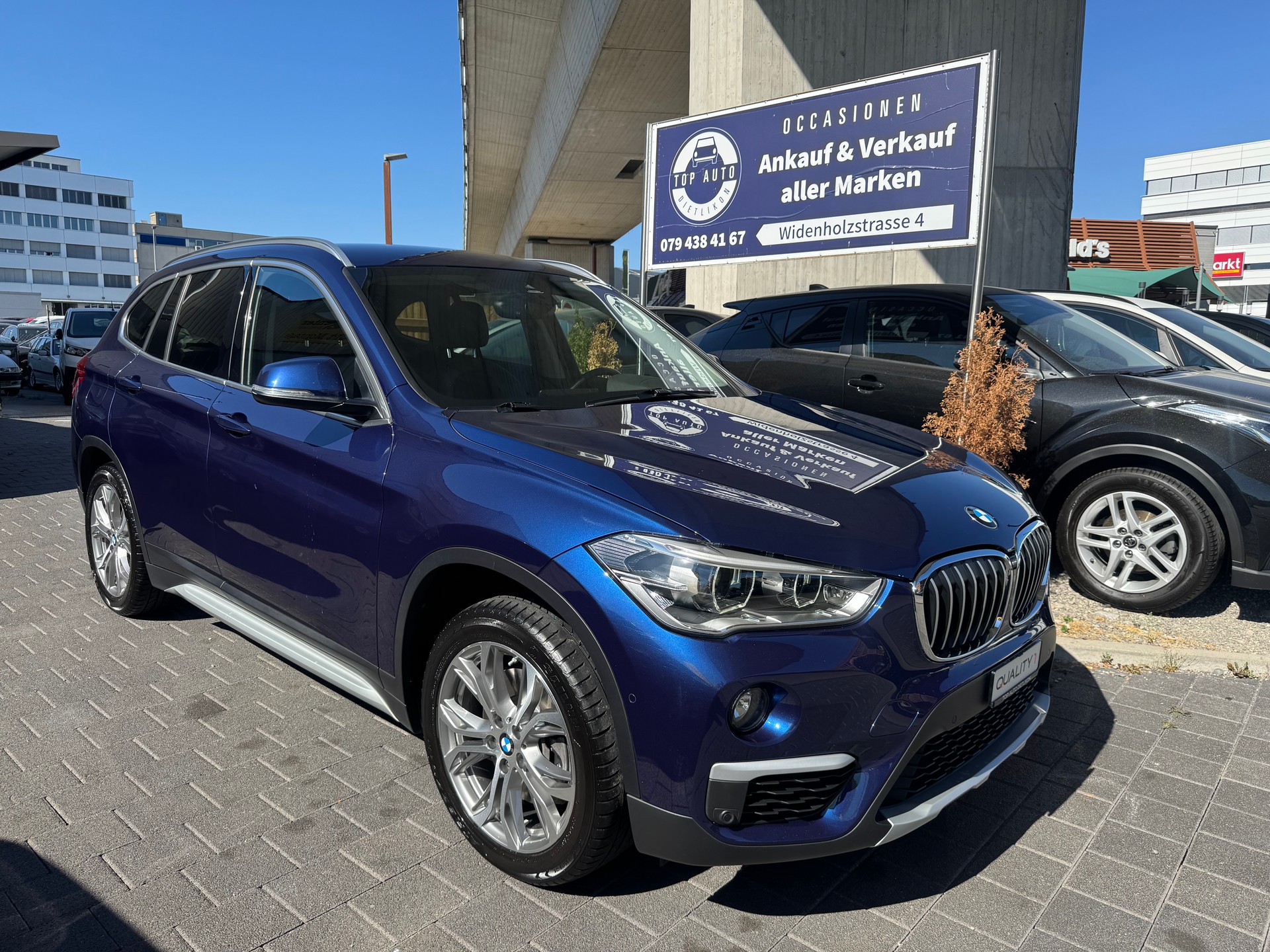 BMW X1 xDrive 20i xLine Steptronic-image-1