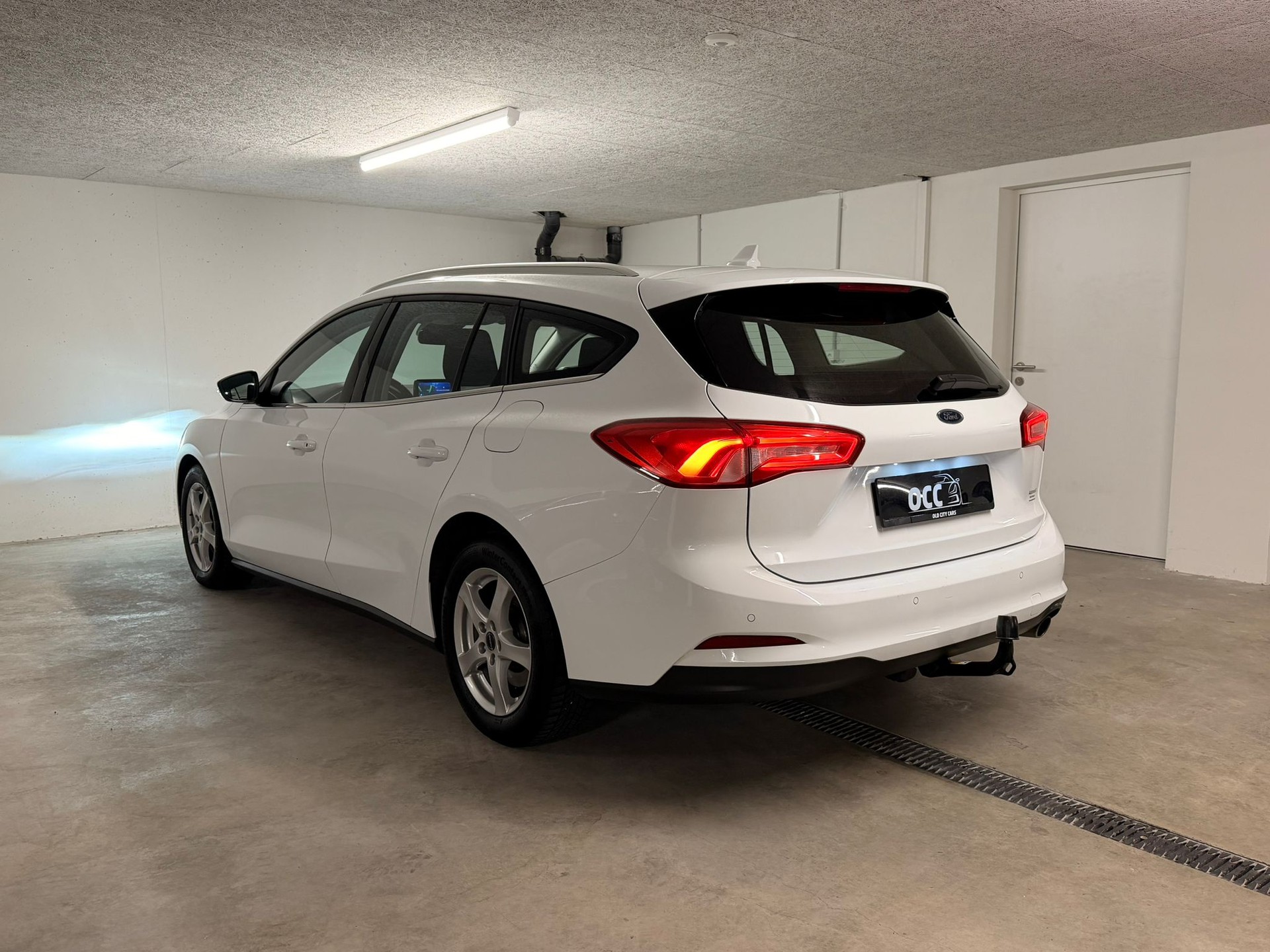 FORD Focus 1.5 SCTi Trend+ Automatic-image-4