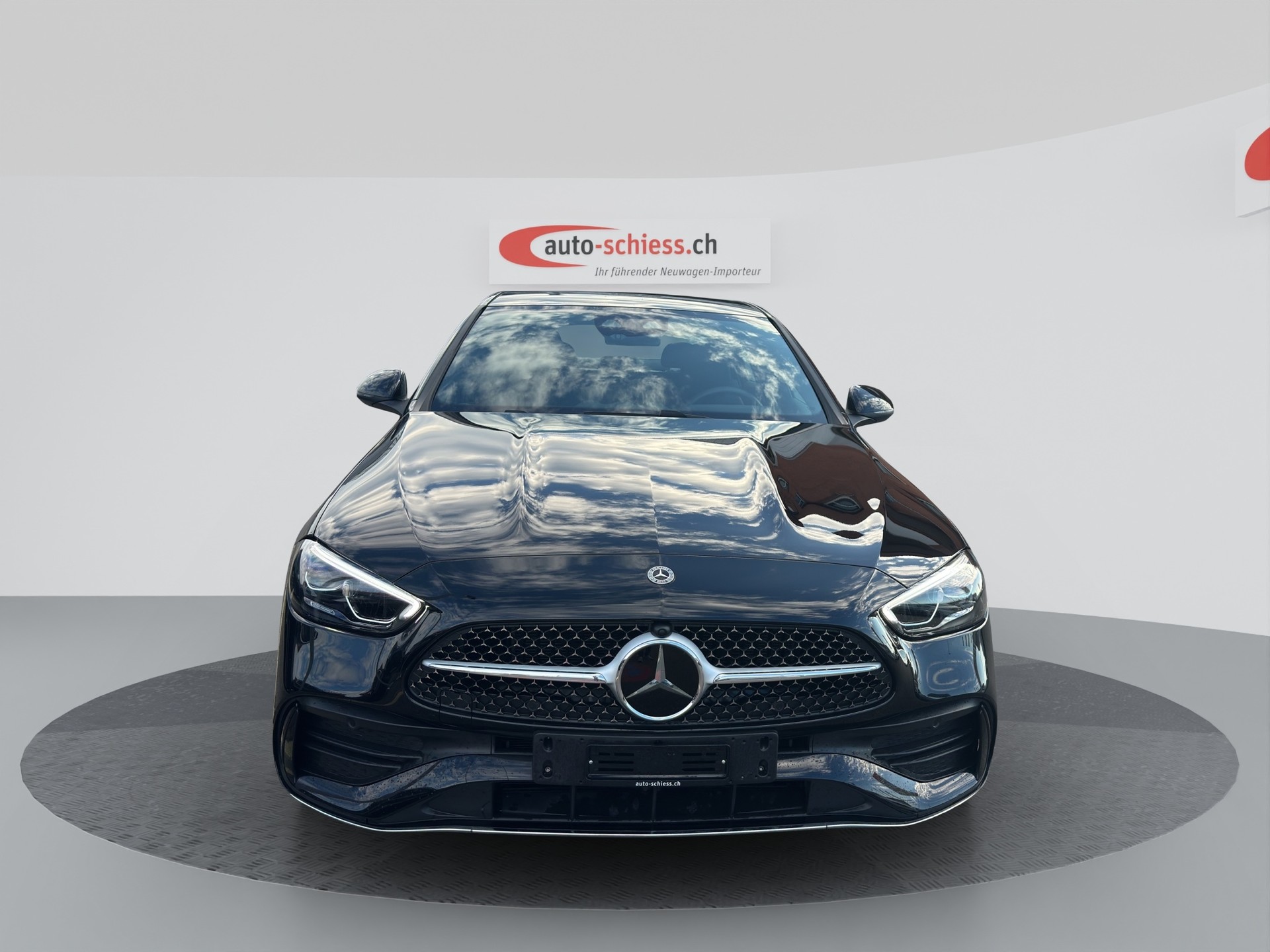 MERCEDES-BENZ C 300 d AMG Line-image-1