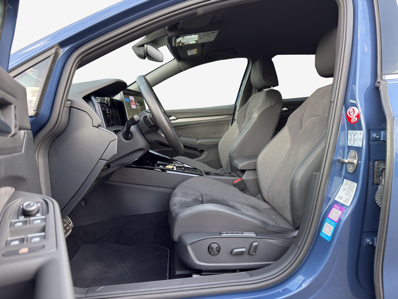 VW Golf 1.5 e TSI mHEV Edition 50 DSG-image-7