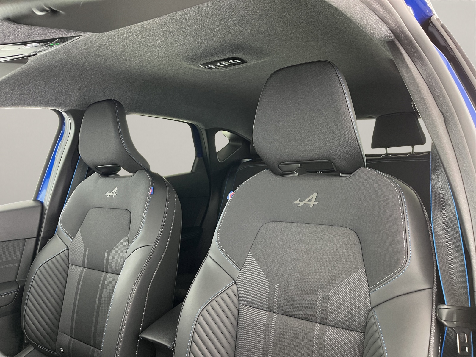 RENAULT Captur 1.8 E-Tech esprit Alpine-image-14