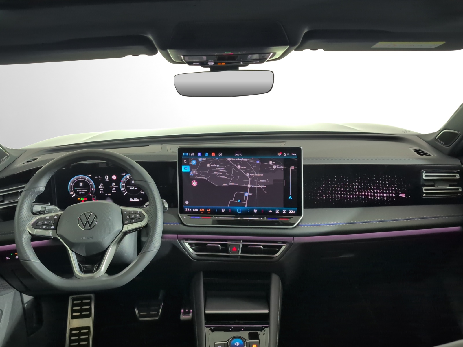 VW Tiguan 2.0 TSI DSG R-Line 4Motion-image-9