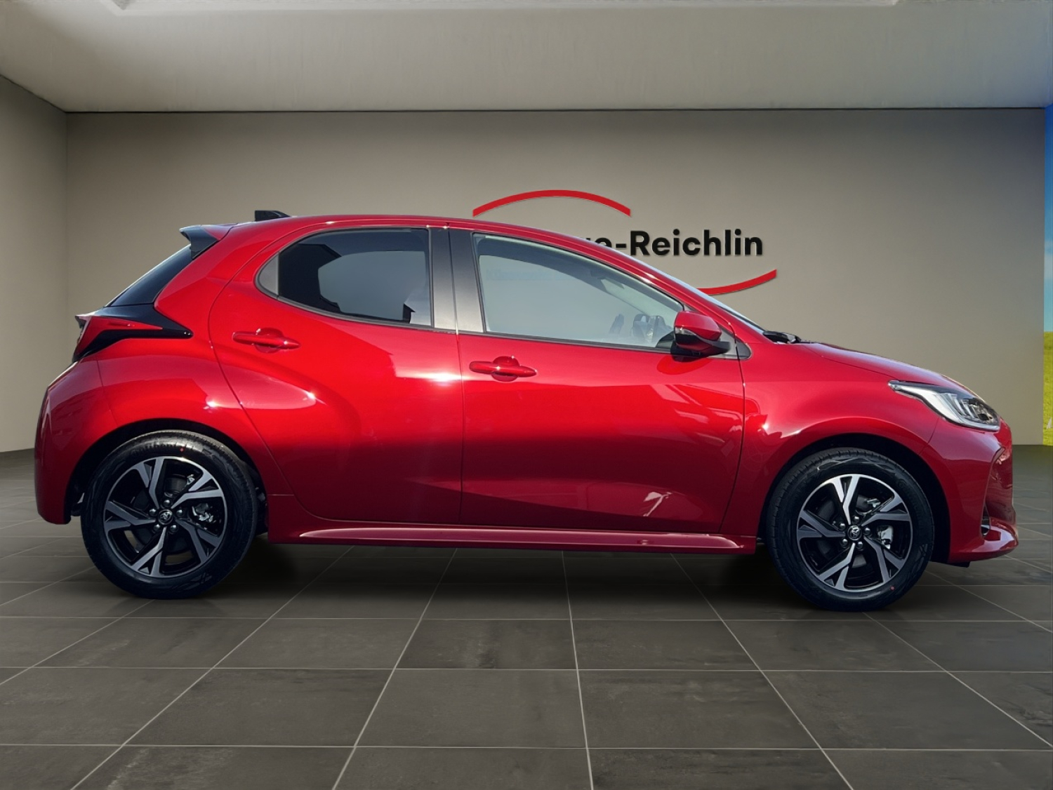 TOYOTA Yaris 1.5 VVT-i HSD Trend-image-5