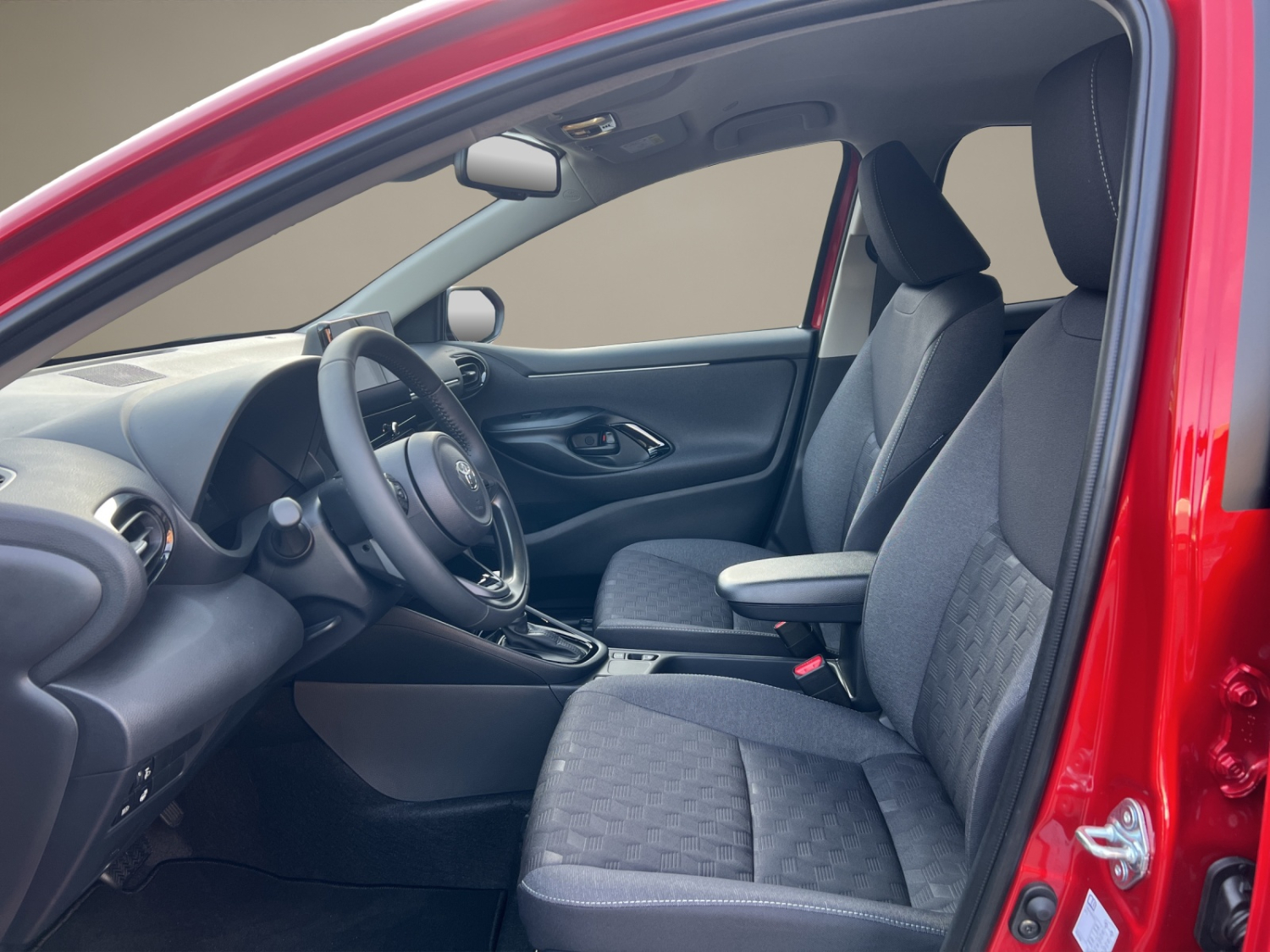TOYOTA Yaris 1.5 VVT-i HSD Trend-image-8