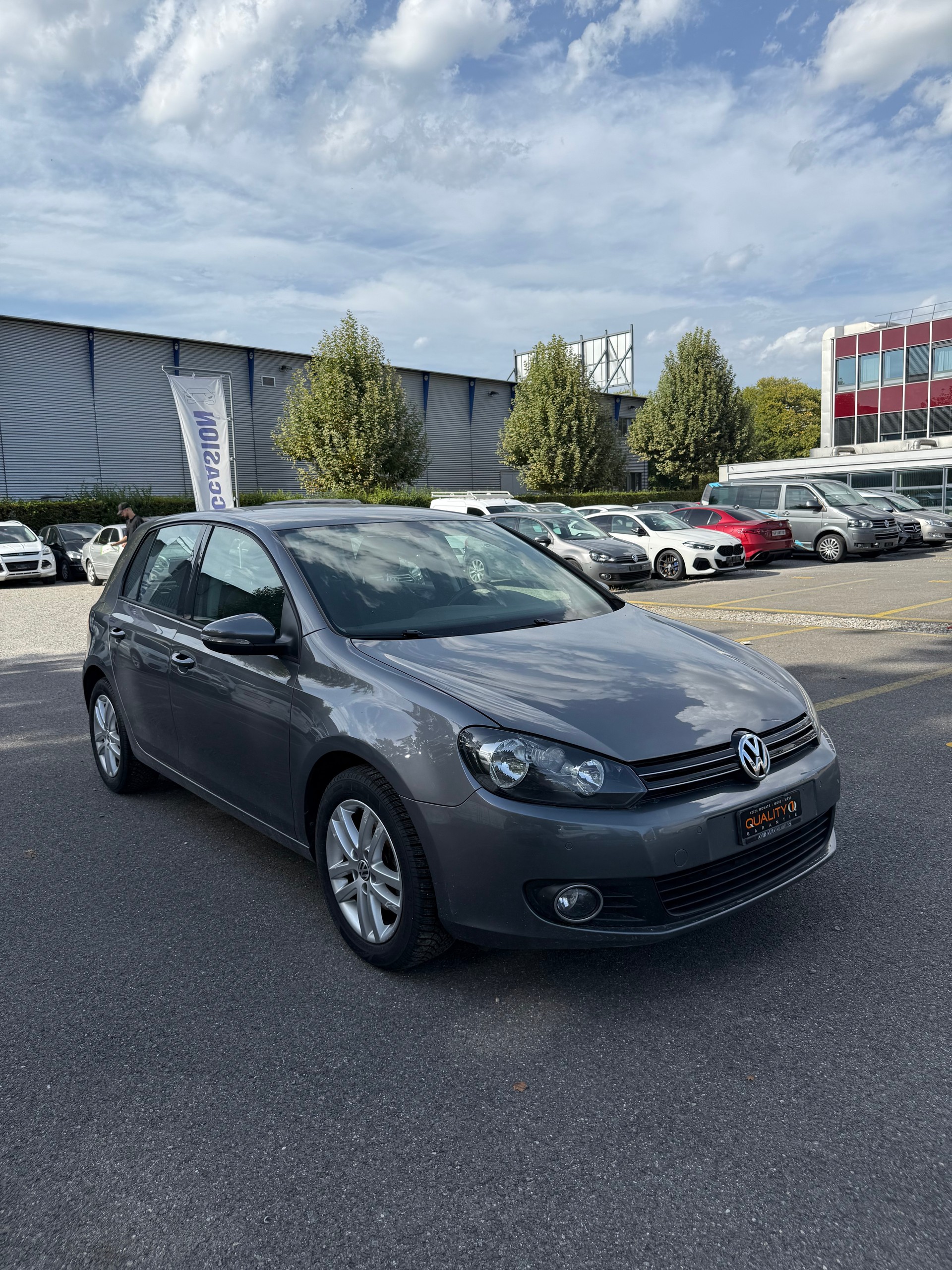 VW Golf 1.4 TSI Trendline DSG-image-5