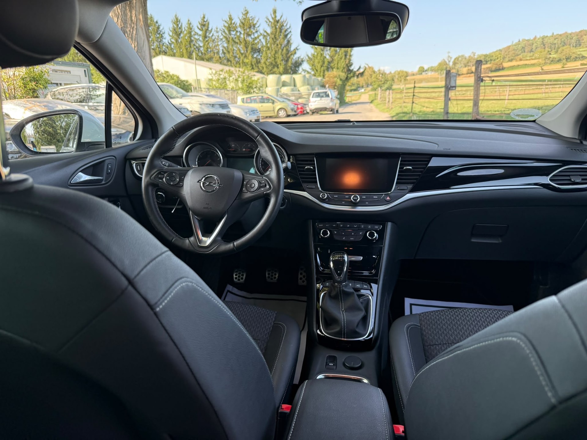 OPEL Astra Sports Tourer 1.6i Turbo Excellence-image-10