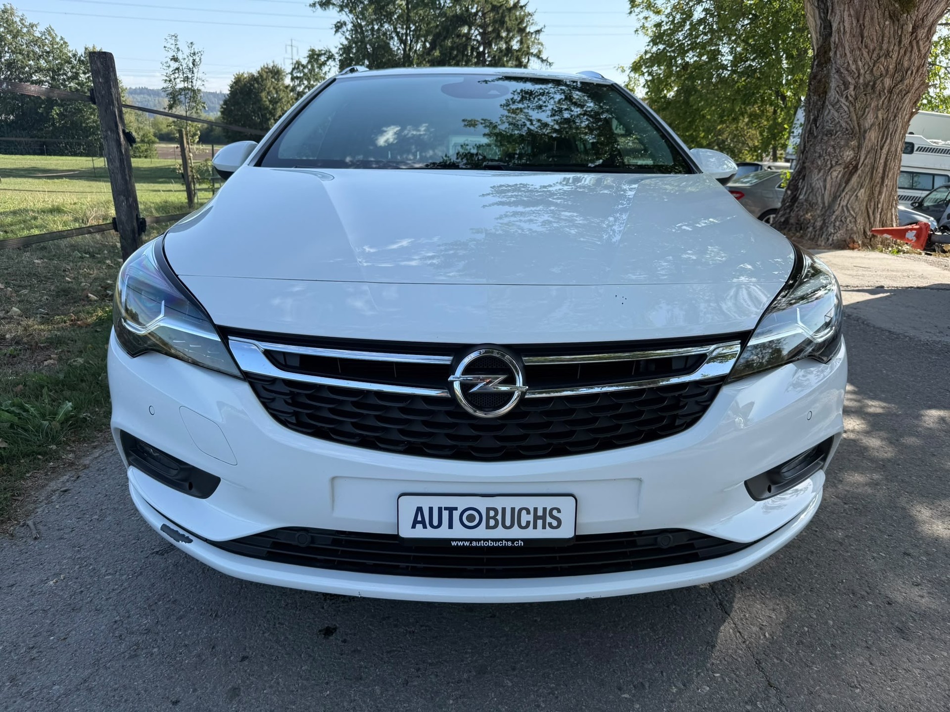 OPEL Astra Sports Tourer 1.6i Turbo Excellence-image-1