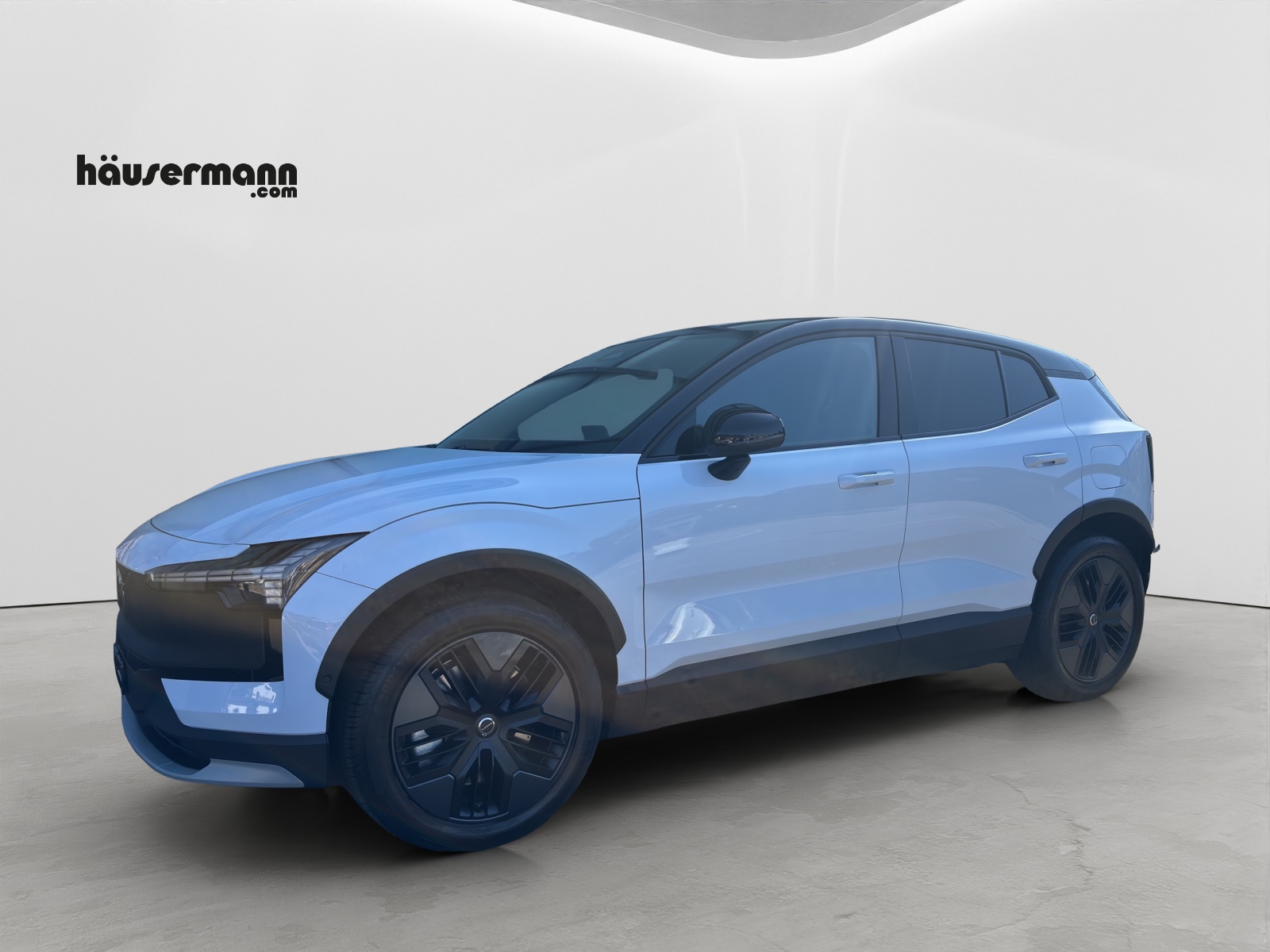 VOLVO EX30 CC P8 Ultra AWD-image-0