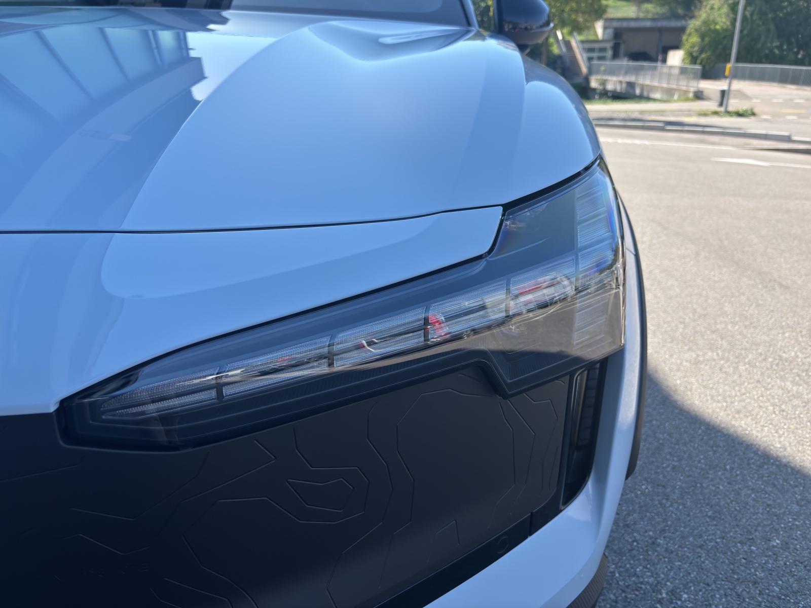 VOLVO EX30 CC P8 Ultra AWD-image-13