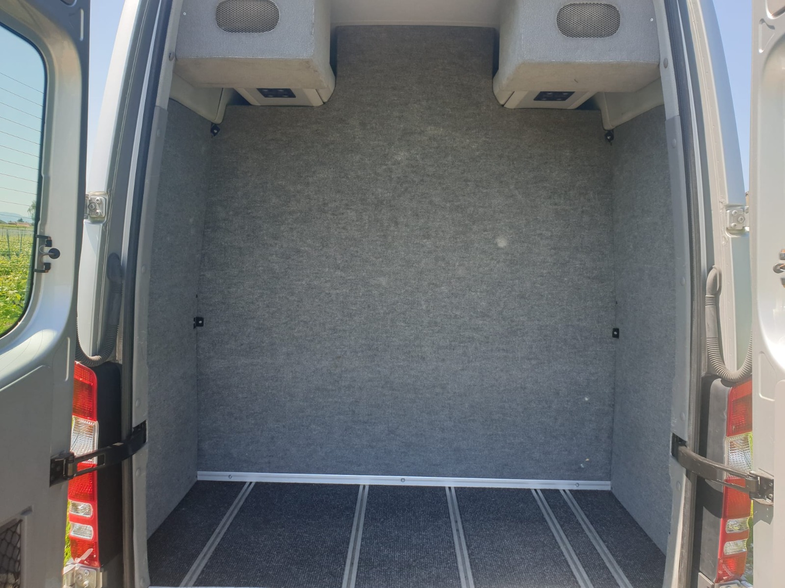 MERCEDES-BENZ 519 Sprinter 17PL D1-image-4