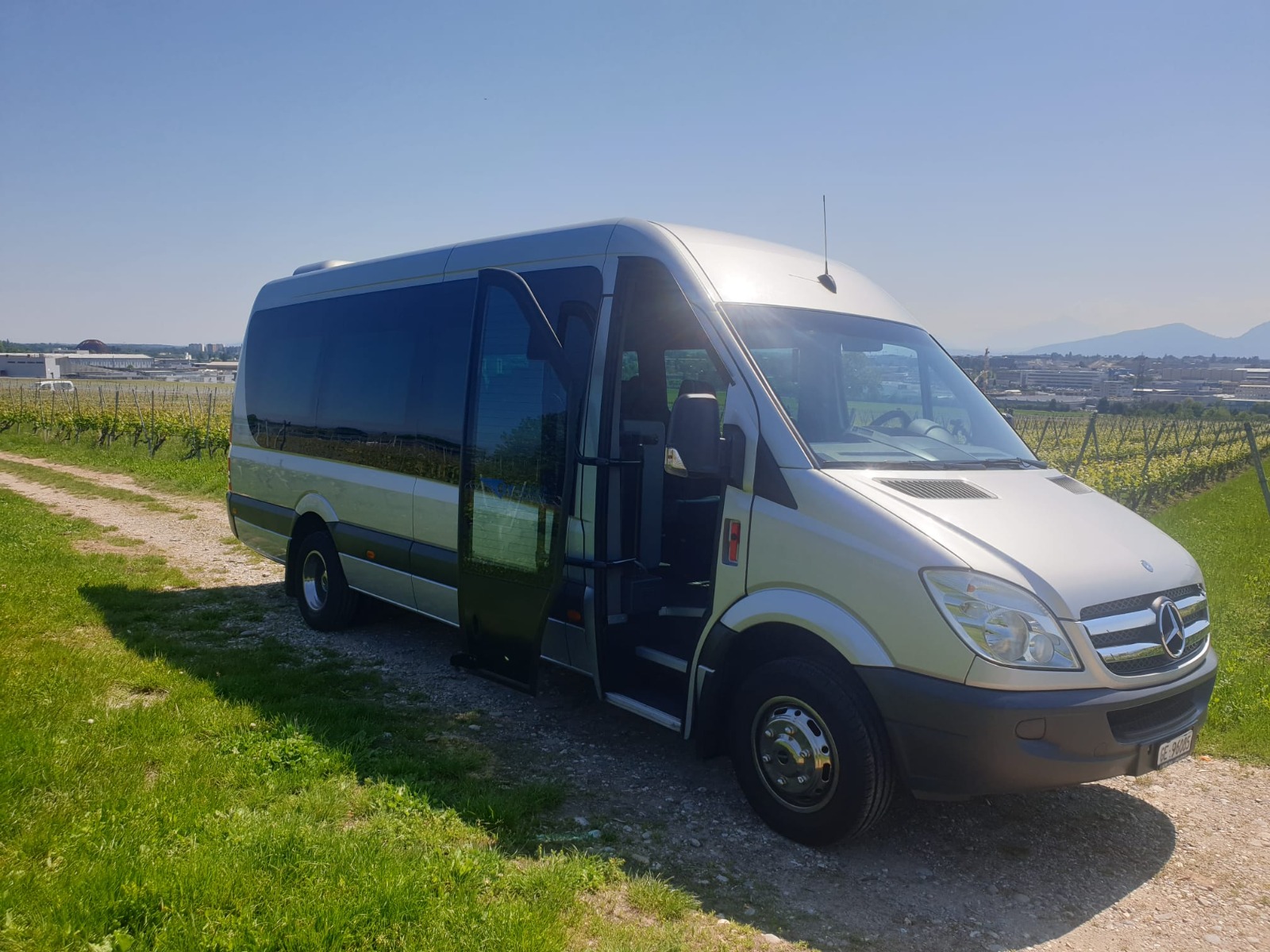 MERCEDES-BENZ 519 Sprinter 17PL D1-image-1