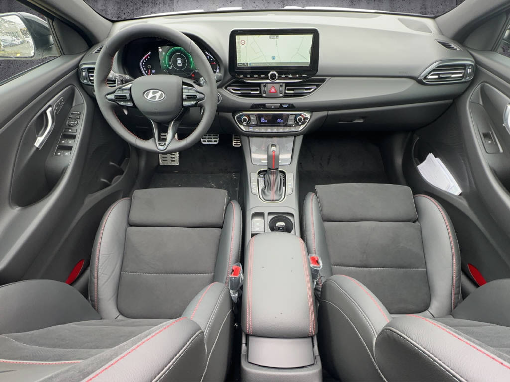 HYUNDAI i30 1.5 T-GDi N-Line Exclusive-image-11