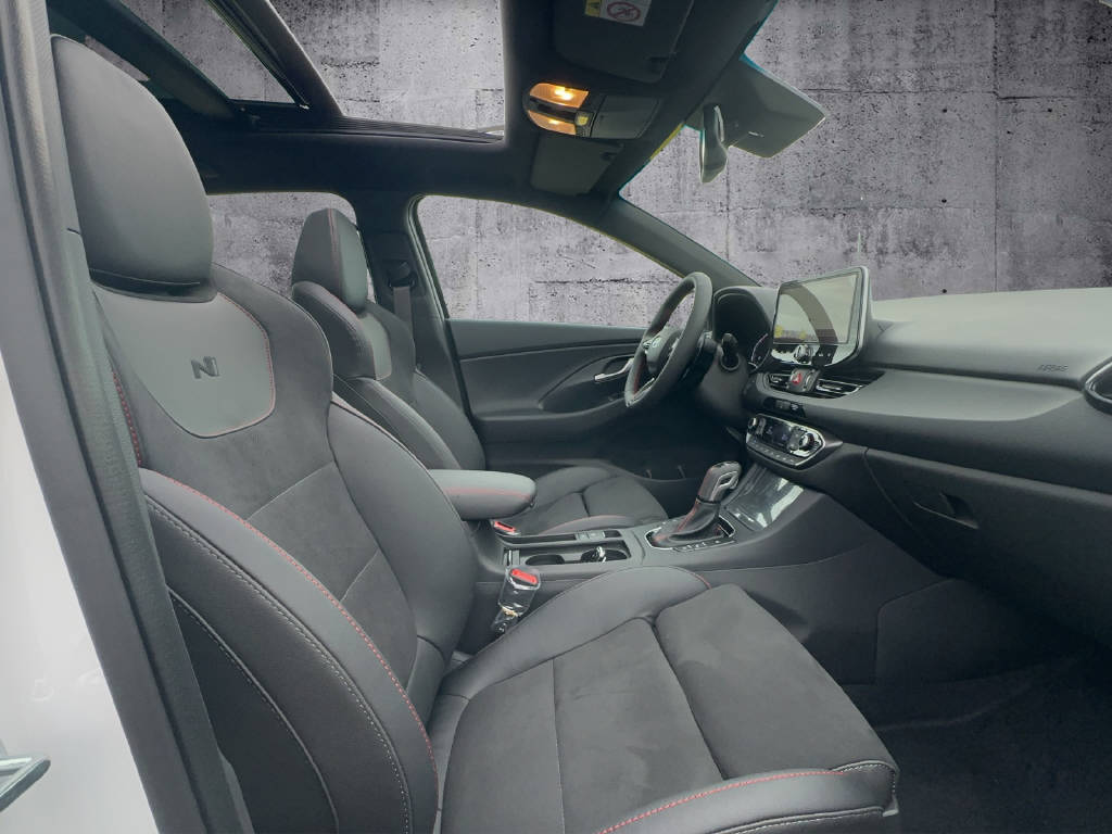 HYUNDAI i30 1.5 T-GDi N-Line Exclusive-image-12