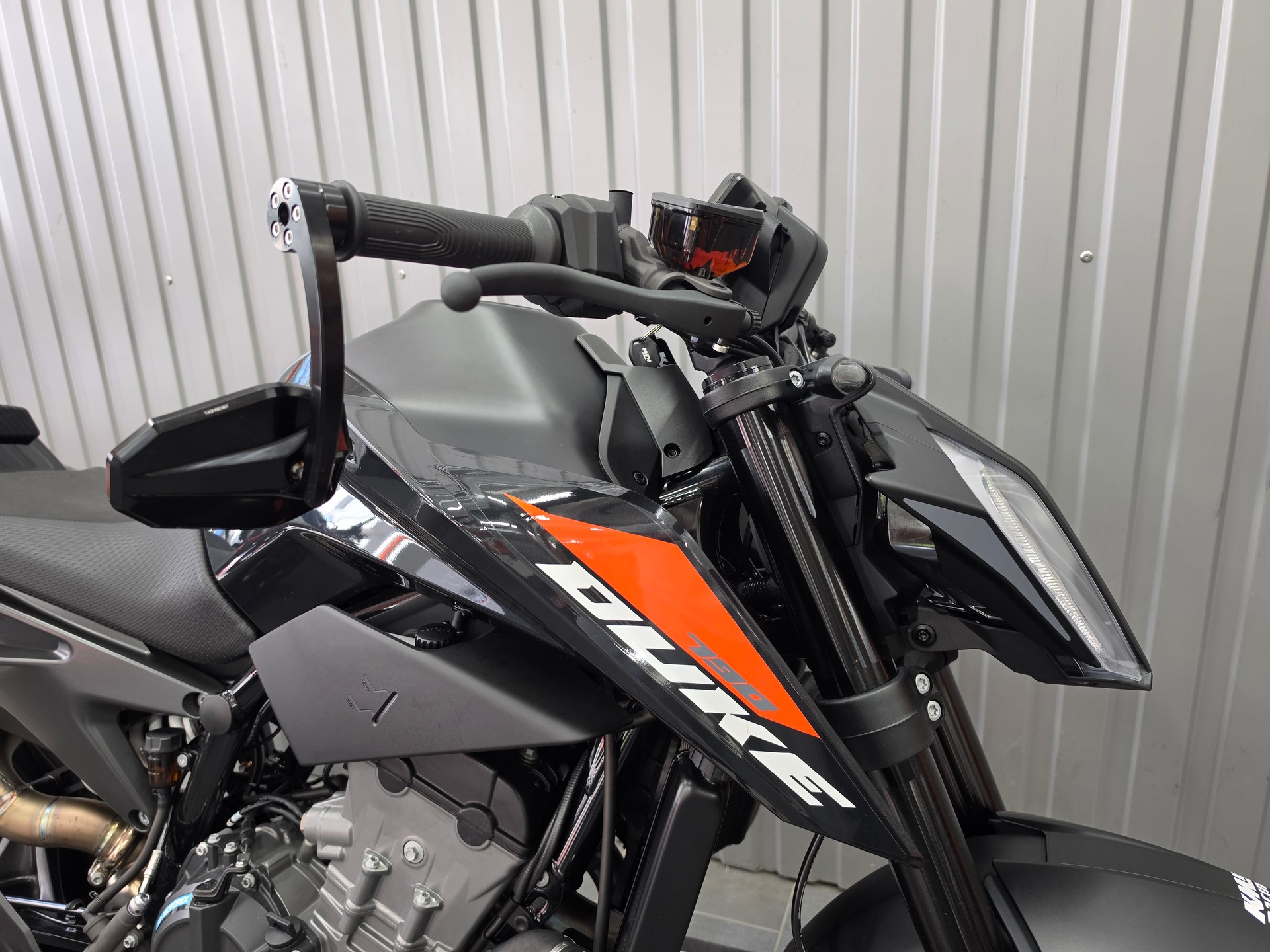 KTM 790 Duke-image-7