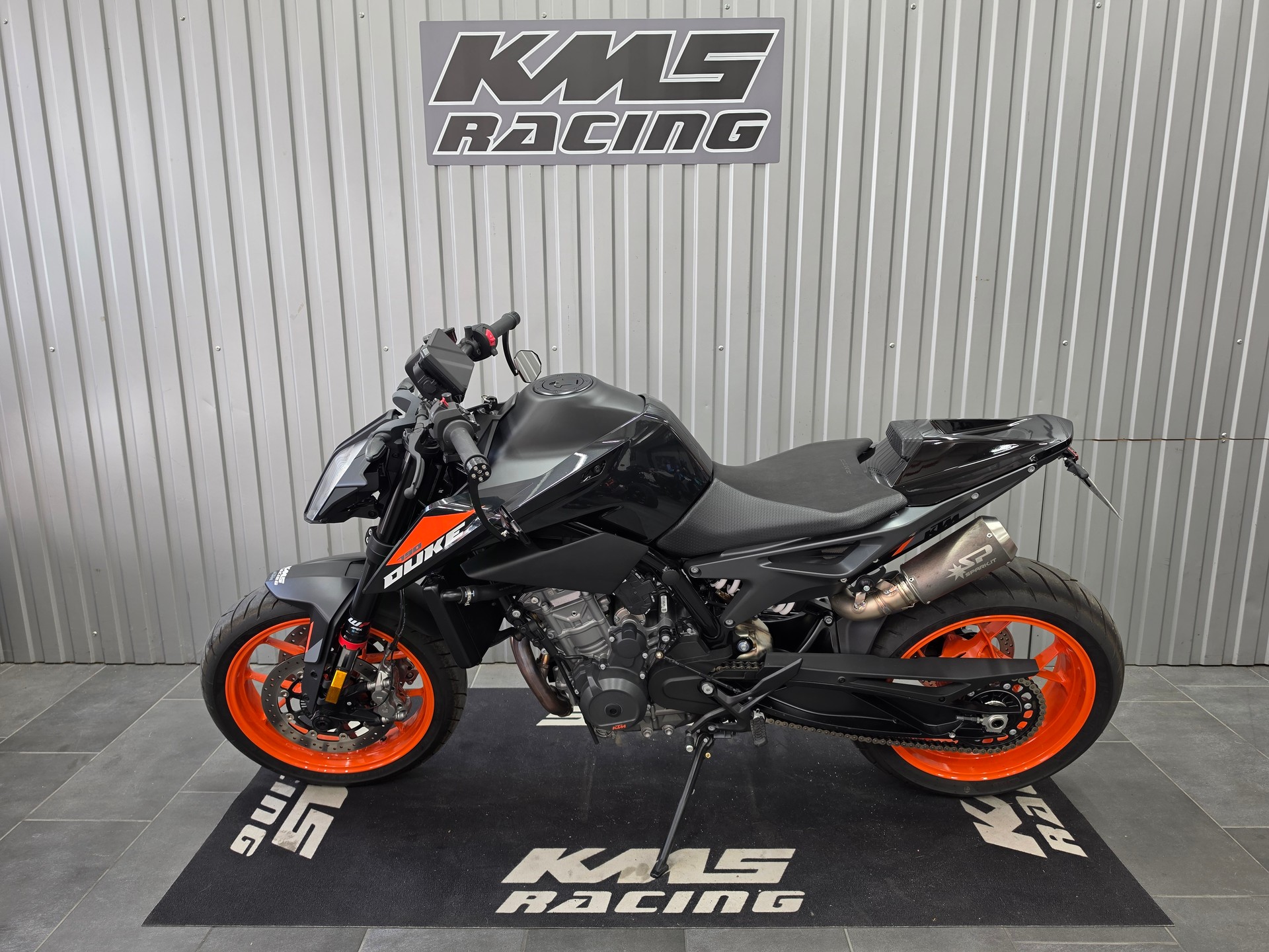 KTM 790 Duke-showroom-element-1
