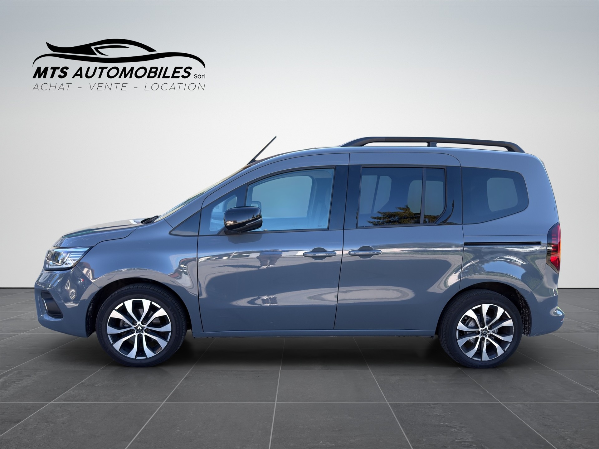 RENAULT Kangoo 1.3 TCe 130 PF Edition One-image-2