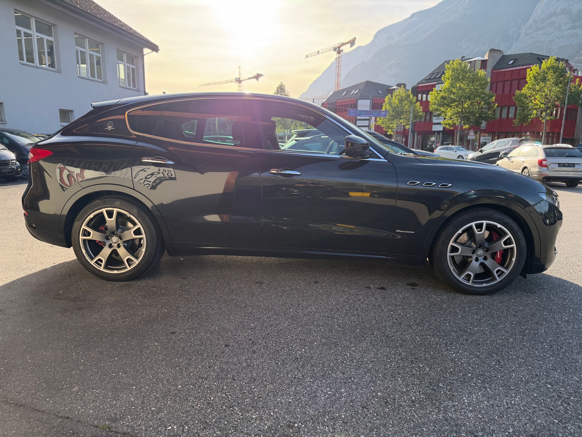 MASERATI Levante S 3.0 V6 GranSport Automatica-image-3