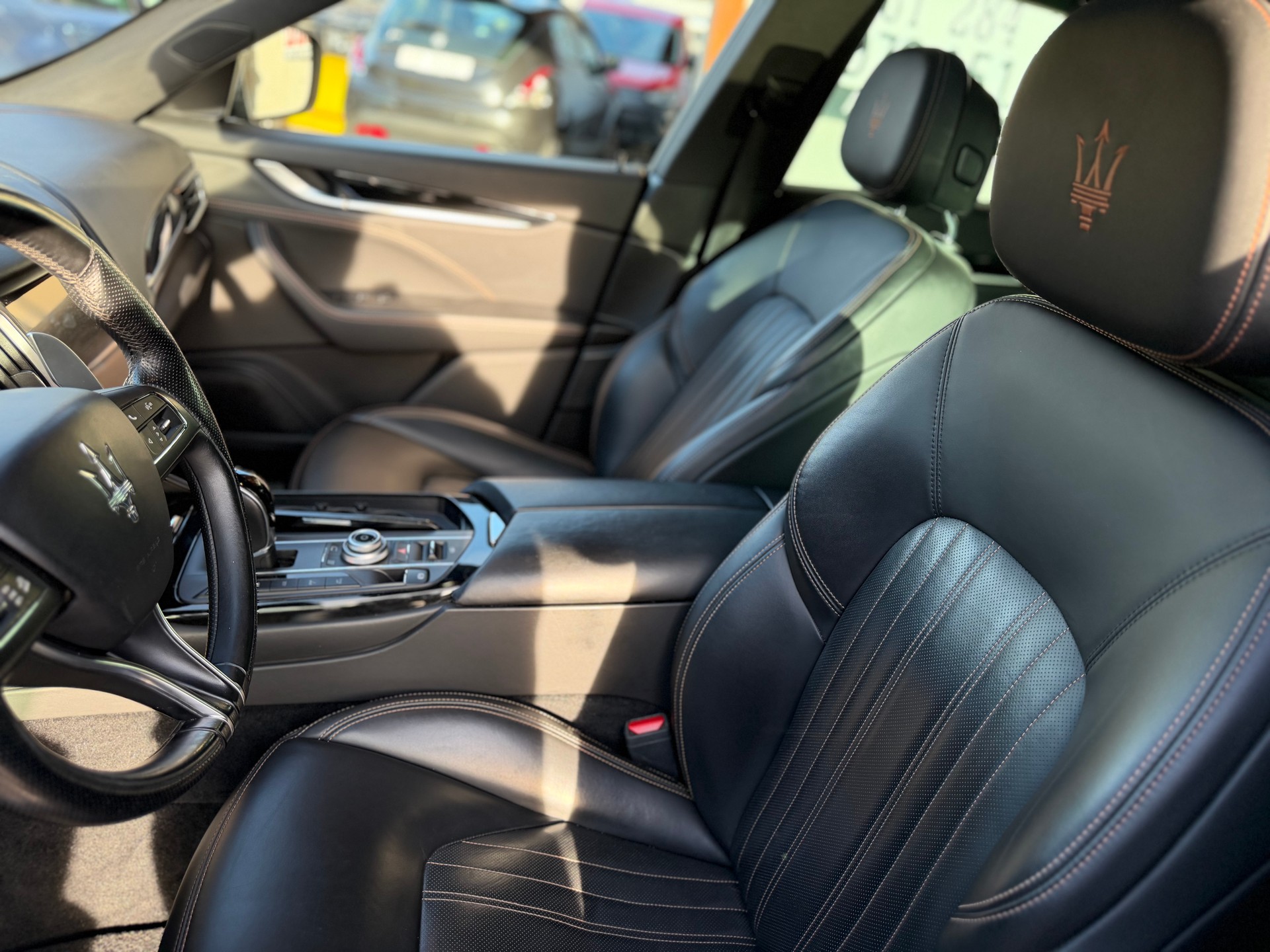 MASERATI Levante S 3.0 V6 GranSport Automatica-image-10