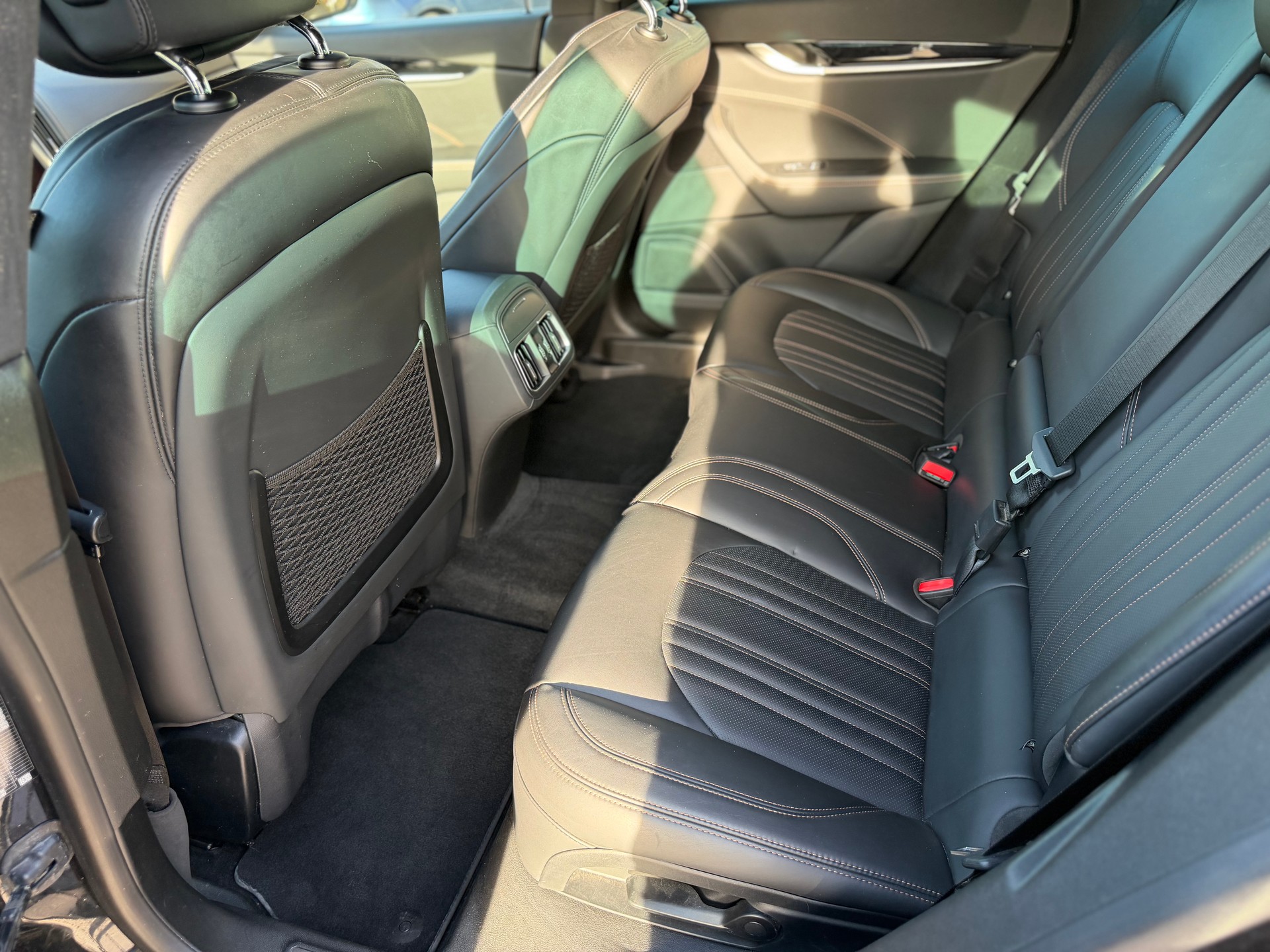 MASERATI Levante S 3.0 V6 GranSport Automatica-image-13