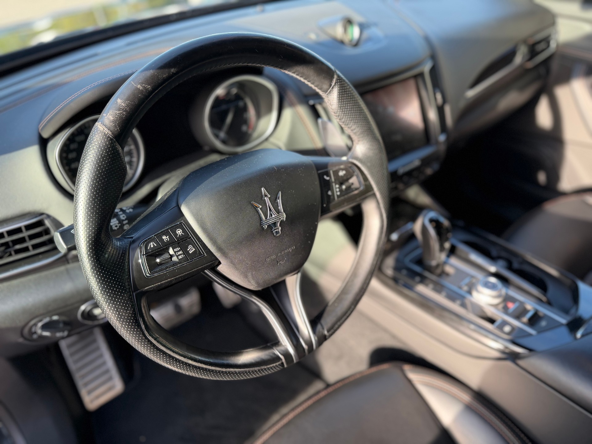 MASERATI Levante S 3.0 V6 GranSport Automatica-image-12