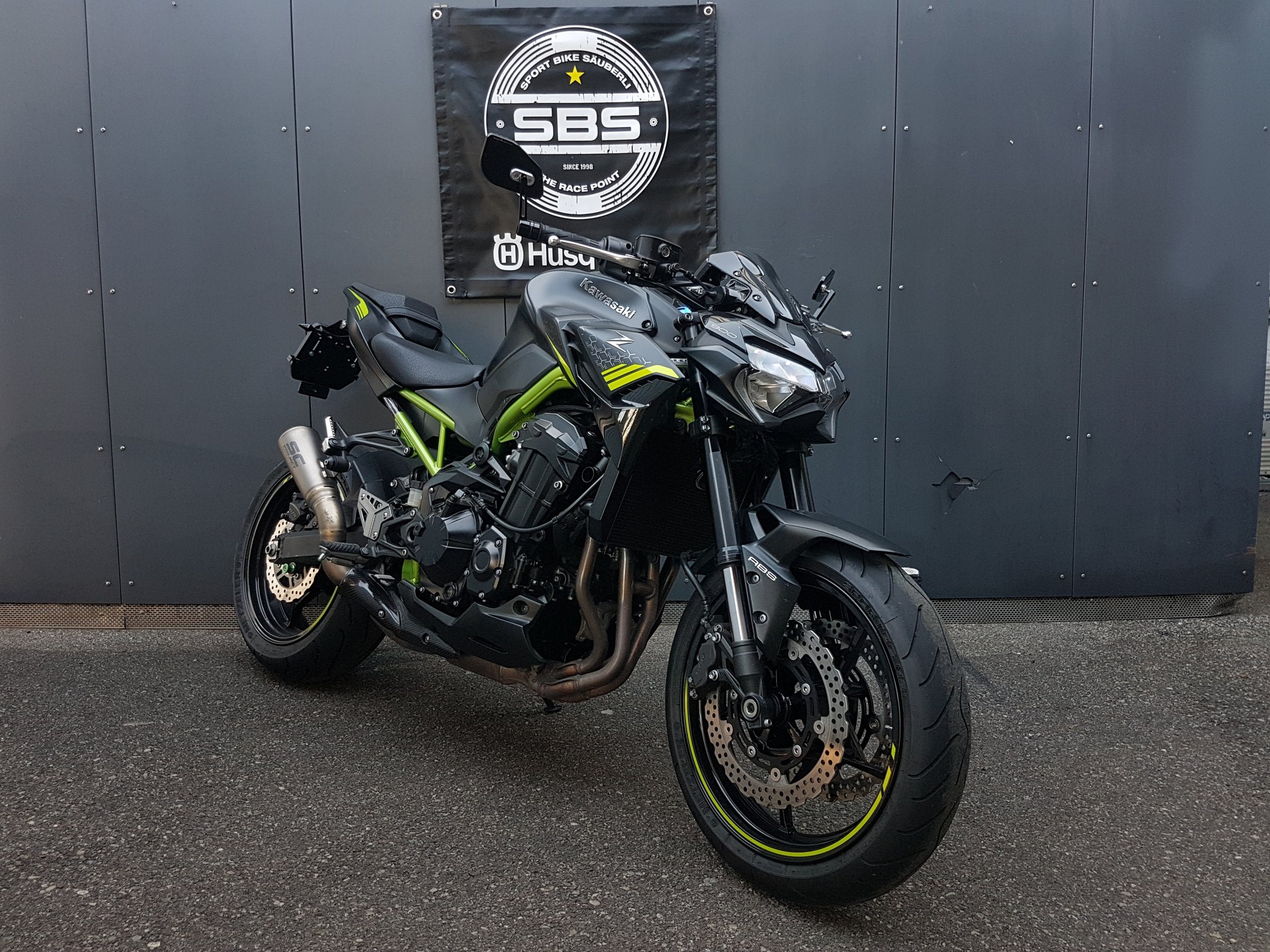 KAWASAKI Z 900 (70kW)-showroom-element-3