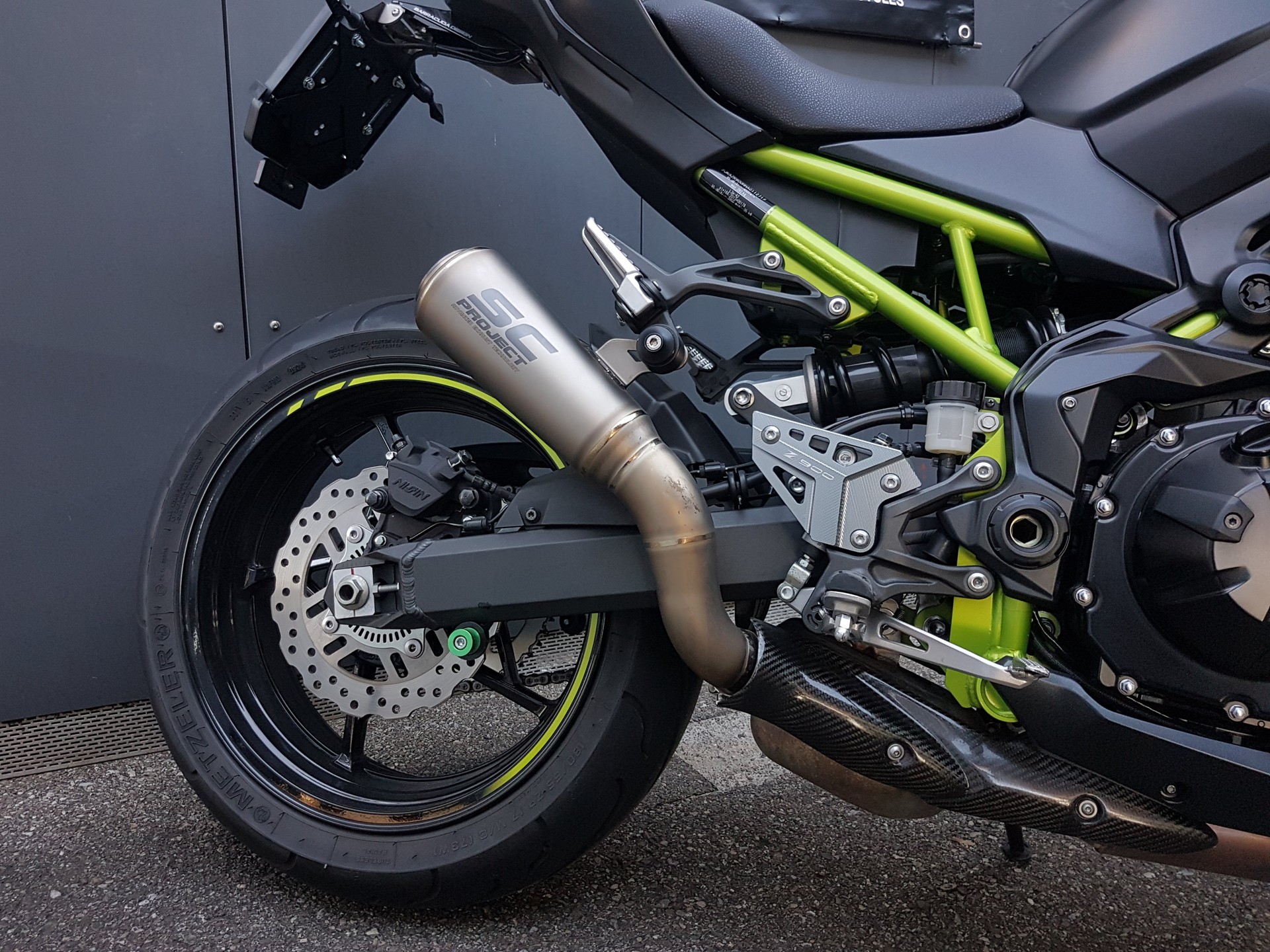 KAWASAKI Z 900 (70kW)-showroom-element-2