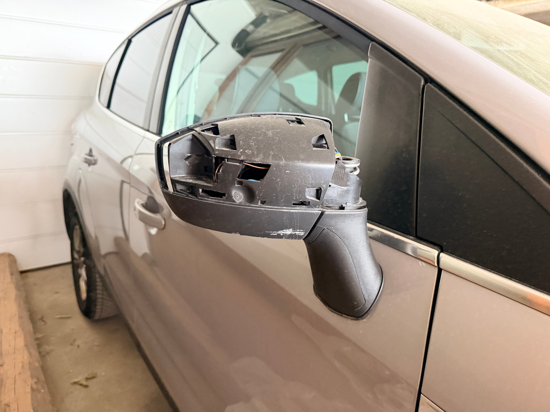 FORD Kuga 2.0 TDCi Titanium 4WD PowerShift-image-1