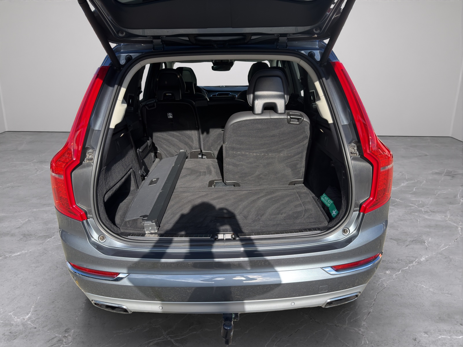 VOLVO XC90 2.0 T8 TE Inscription 7P. AWD-image-16