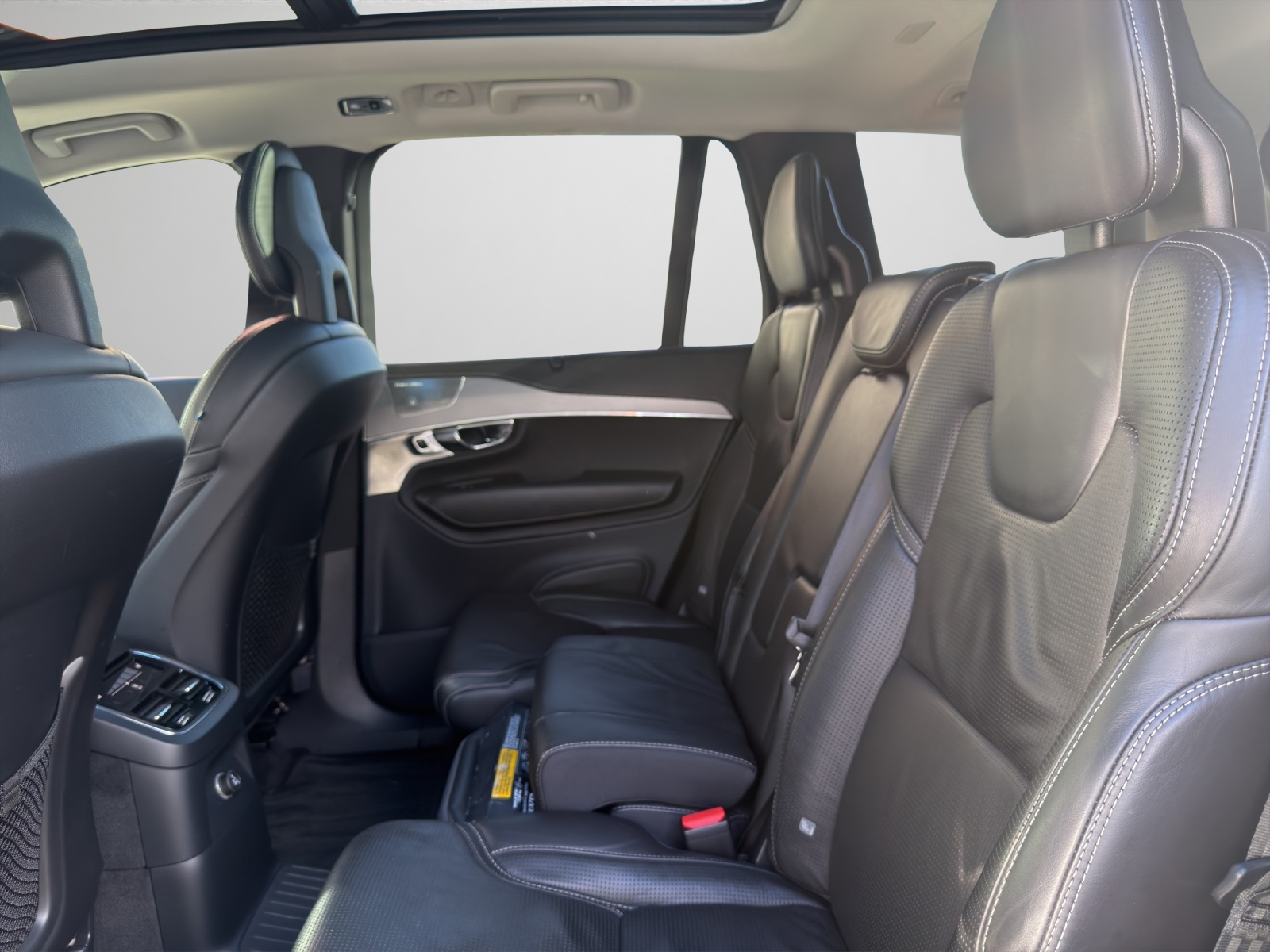 VOLVO XC90 2.0 T8 TE Inscription 7P. AWD-image-15