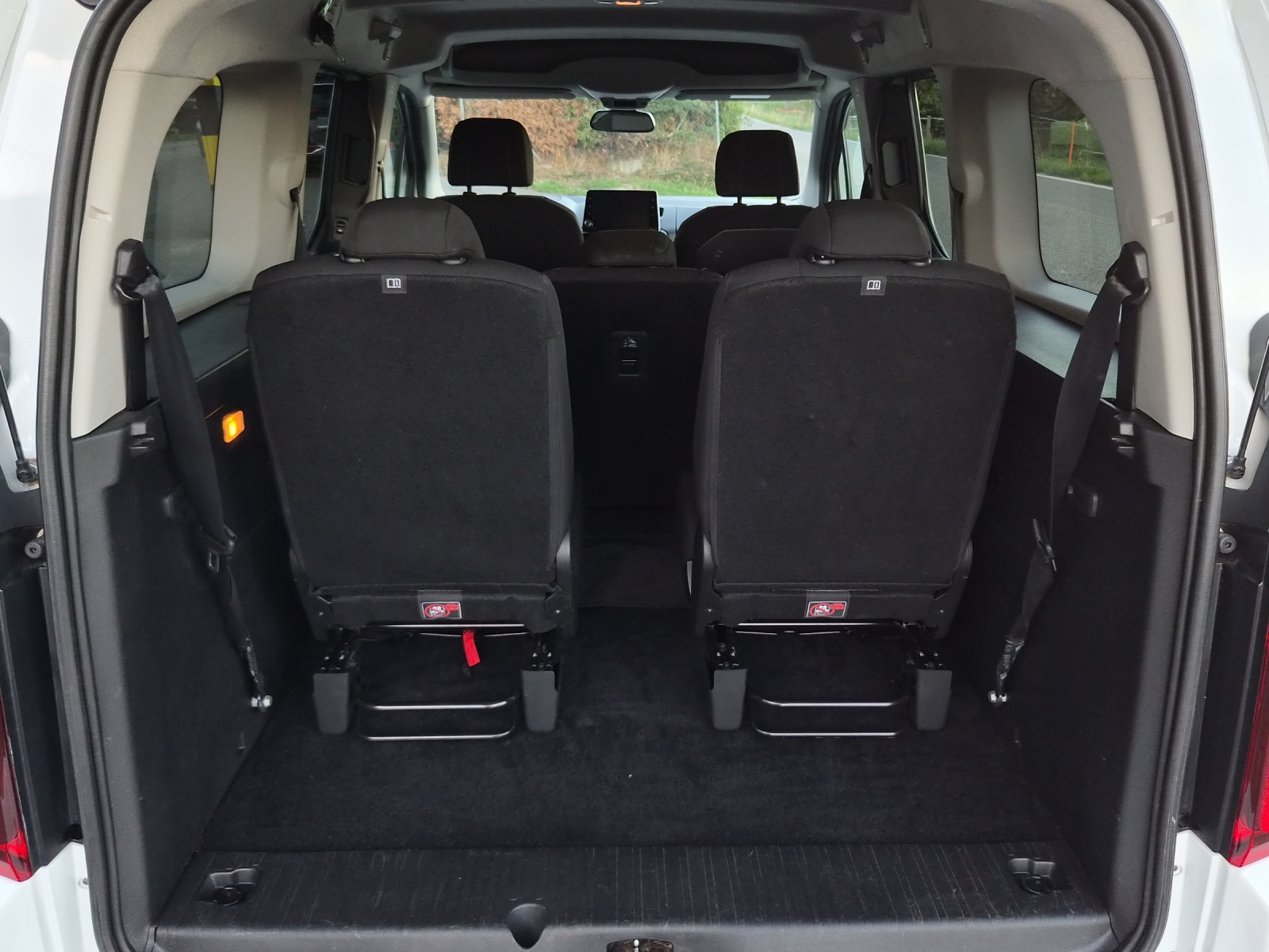 TOYOTA Proace City Verso L2 1.2 130 Trend-image-9
