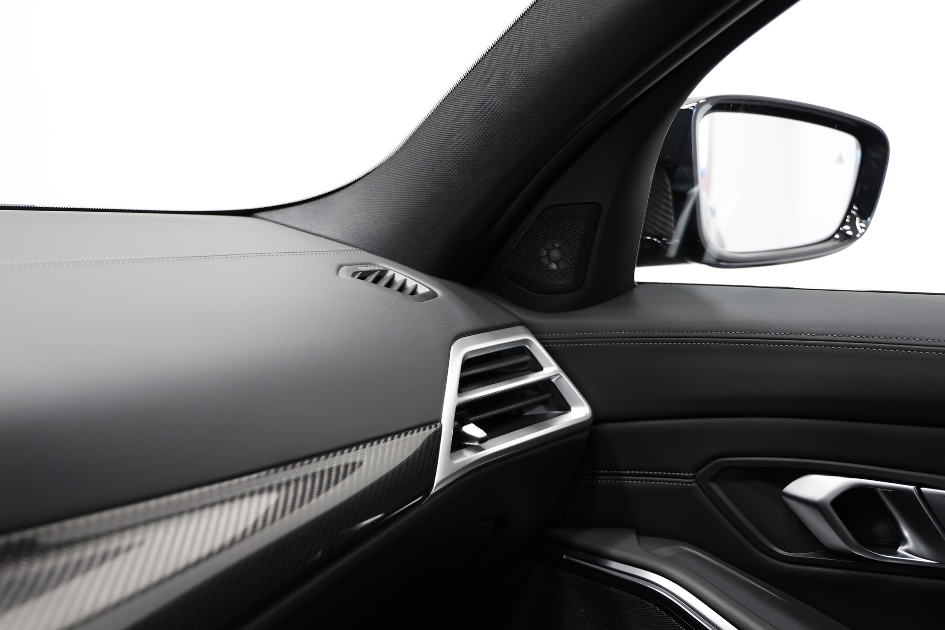 BMW M3 Competition M xDrive *FROZEN BLACK Lackierung*Carbon Schalensitze*BMW Werksgarantie bis 03.2029*-image-28