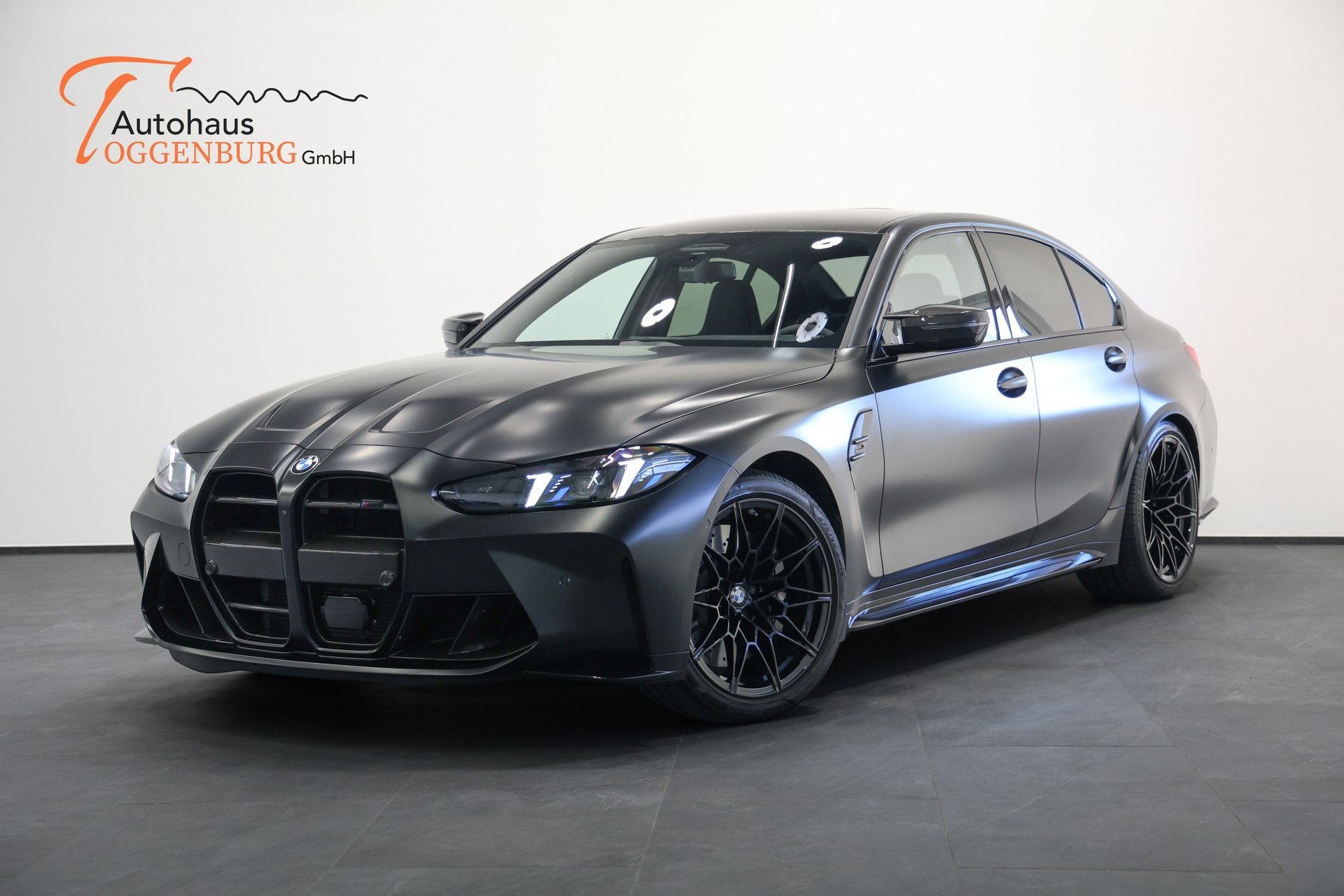 BMW M3 Competition M xDrive *FROZEN BLACK Lackierung*Carbon Schalensitze*BMW Werksgarantie bis 03.2029*-image-0