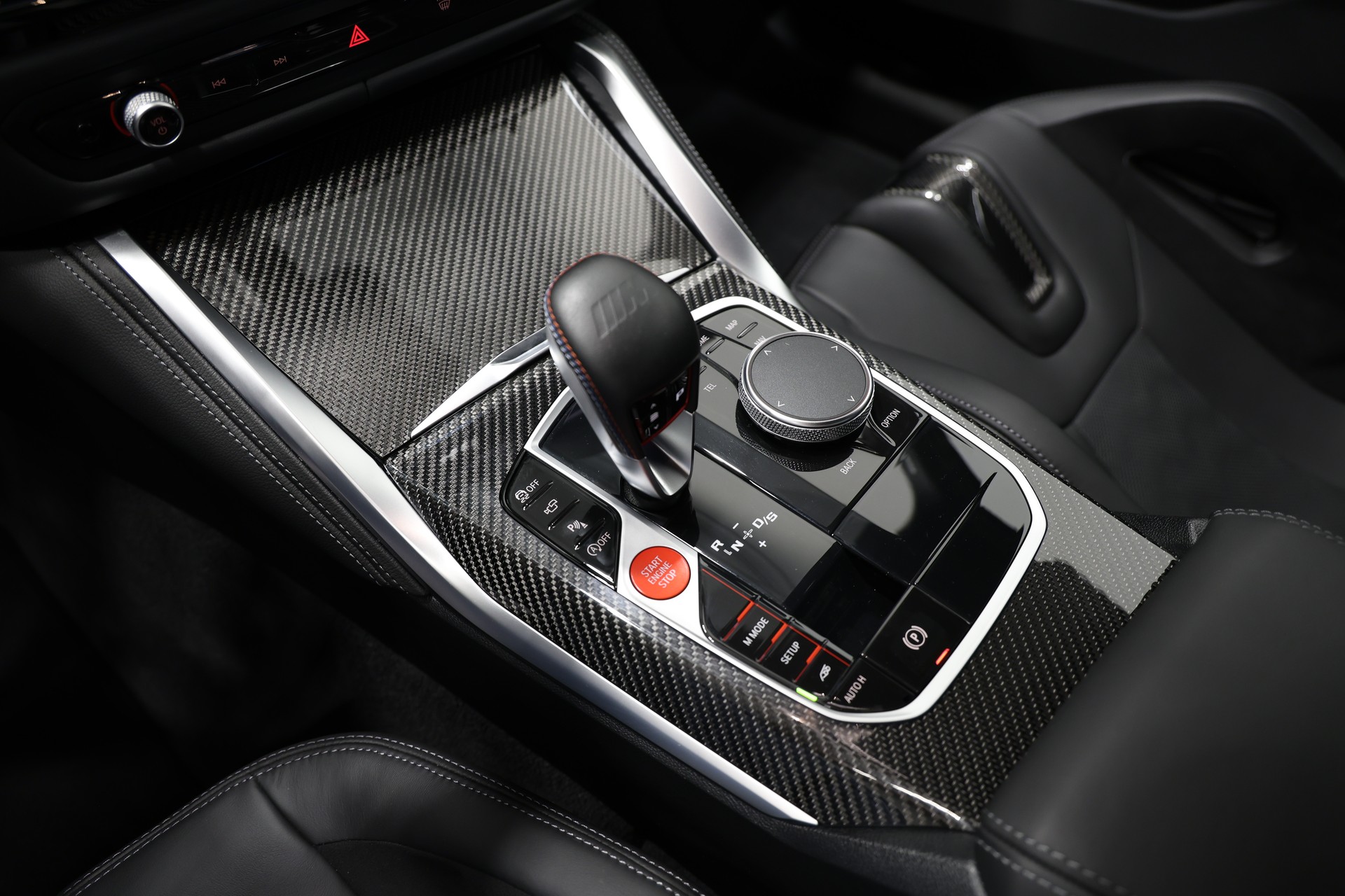 BMW M3 Competition M xDrive *FROZEN BLACK Lackierung*Carbon Schalensitze*BMW Werksgarantie bis 03.2029*-image-27
