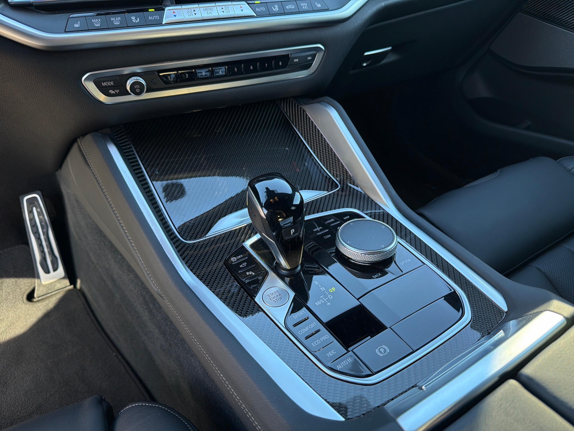 BMW X6 40d xDrive-image-14