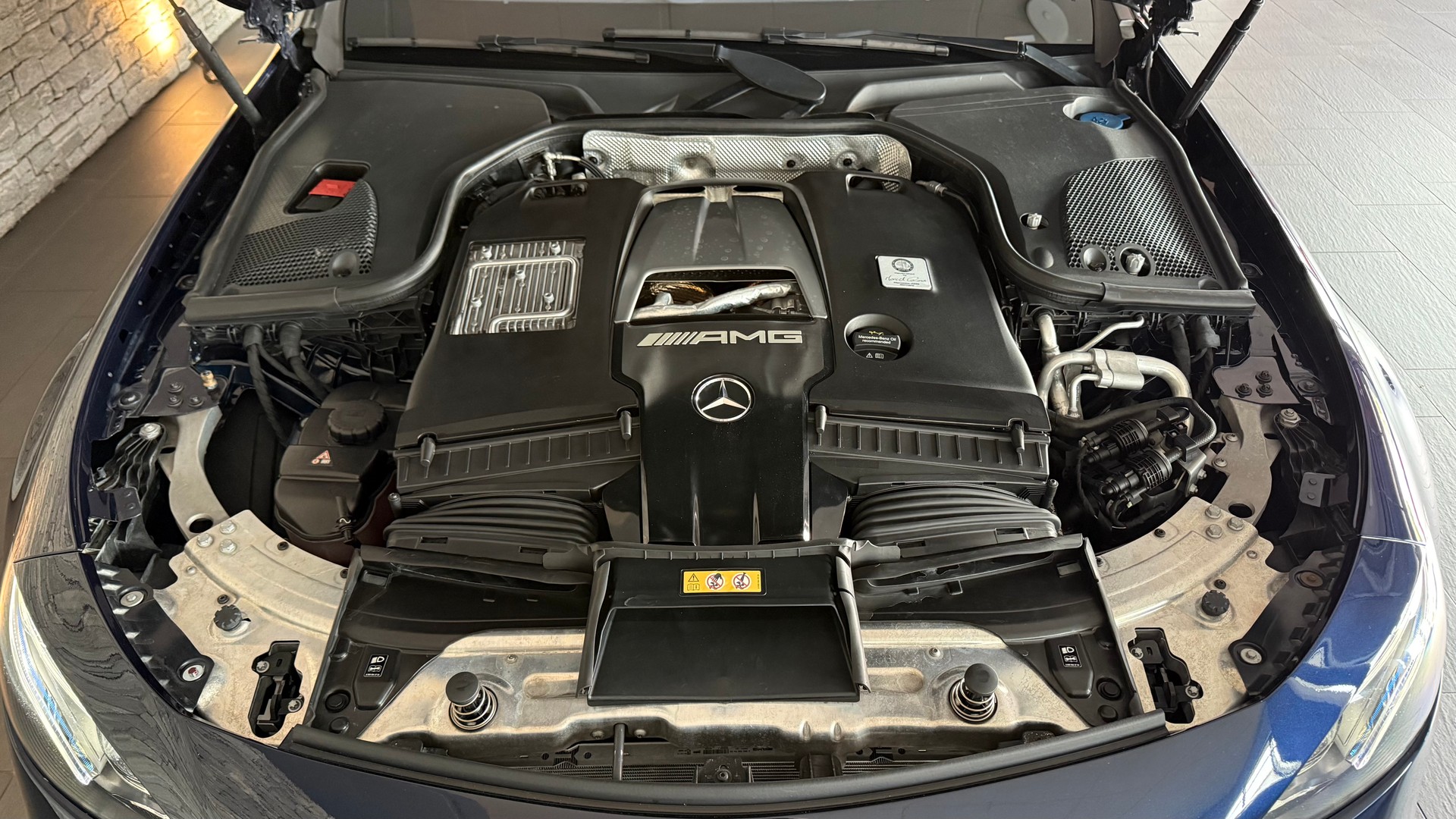 MERCEDES-BENZ E 63 AMG S 4Matic Speedshift MCT-image-22