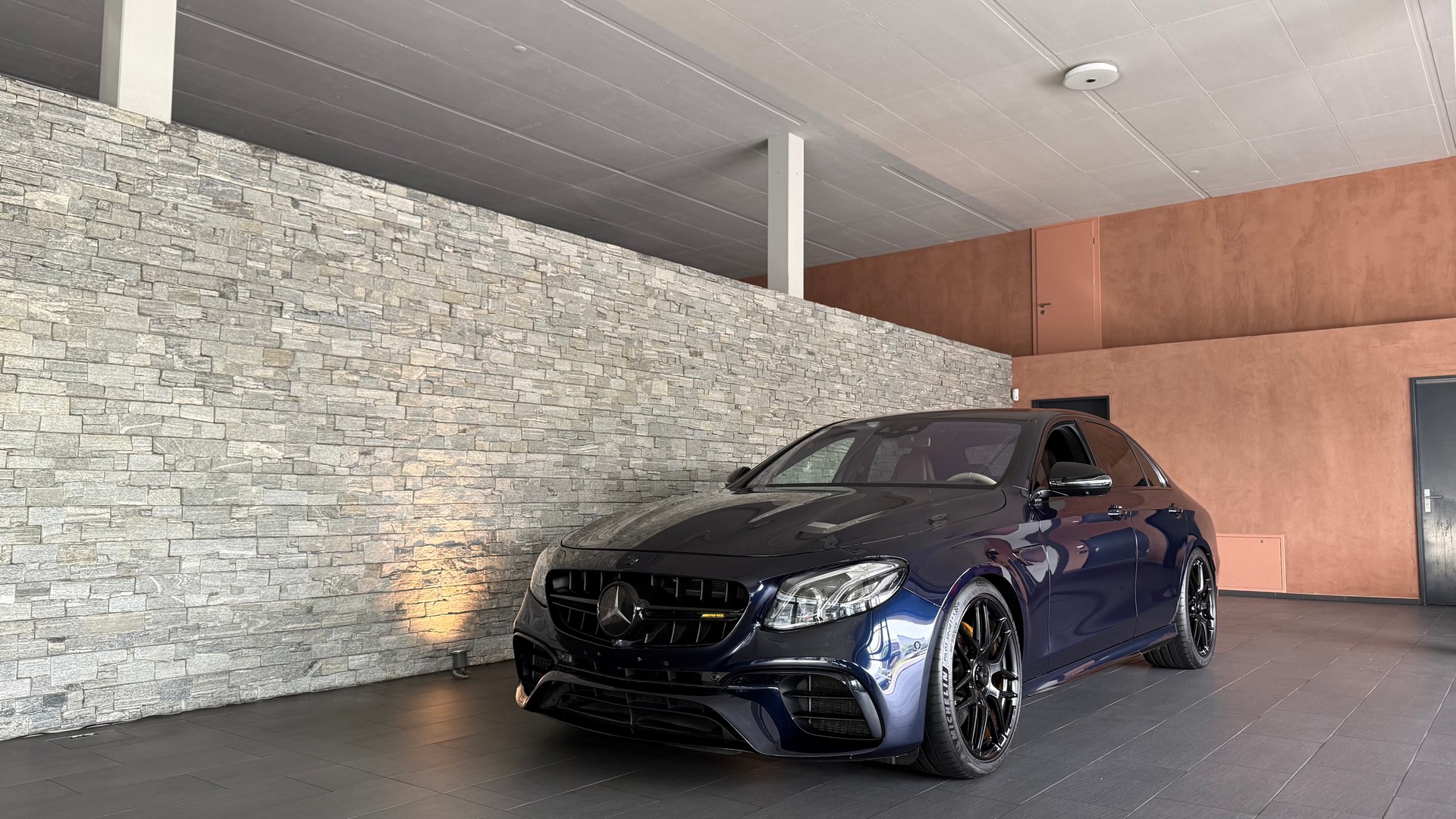 MERCEDES-BENZ E 63 AMG S 4Matic Speedshift MCT-image-0