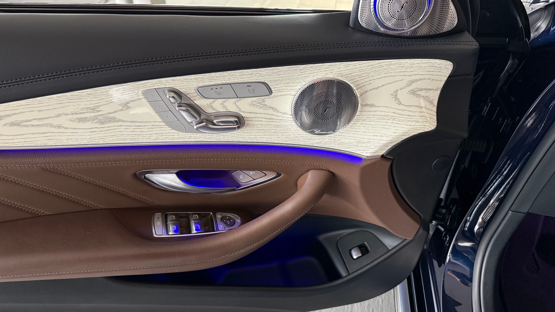 MERCEDES-BENZ E 63 AMG S 4Matic Speedshift MCT-image-19