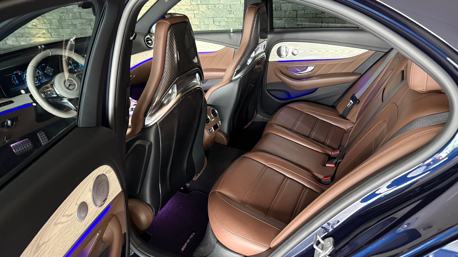 MERCEDES-BENZ E 63 AMG S 4Matic Speedshift MCT-image-21