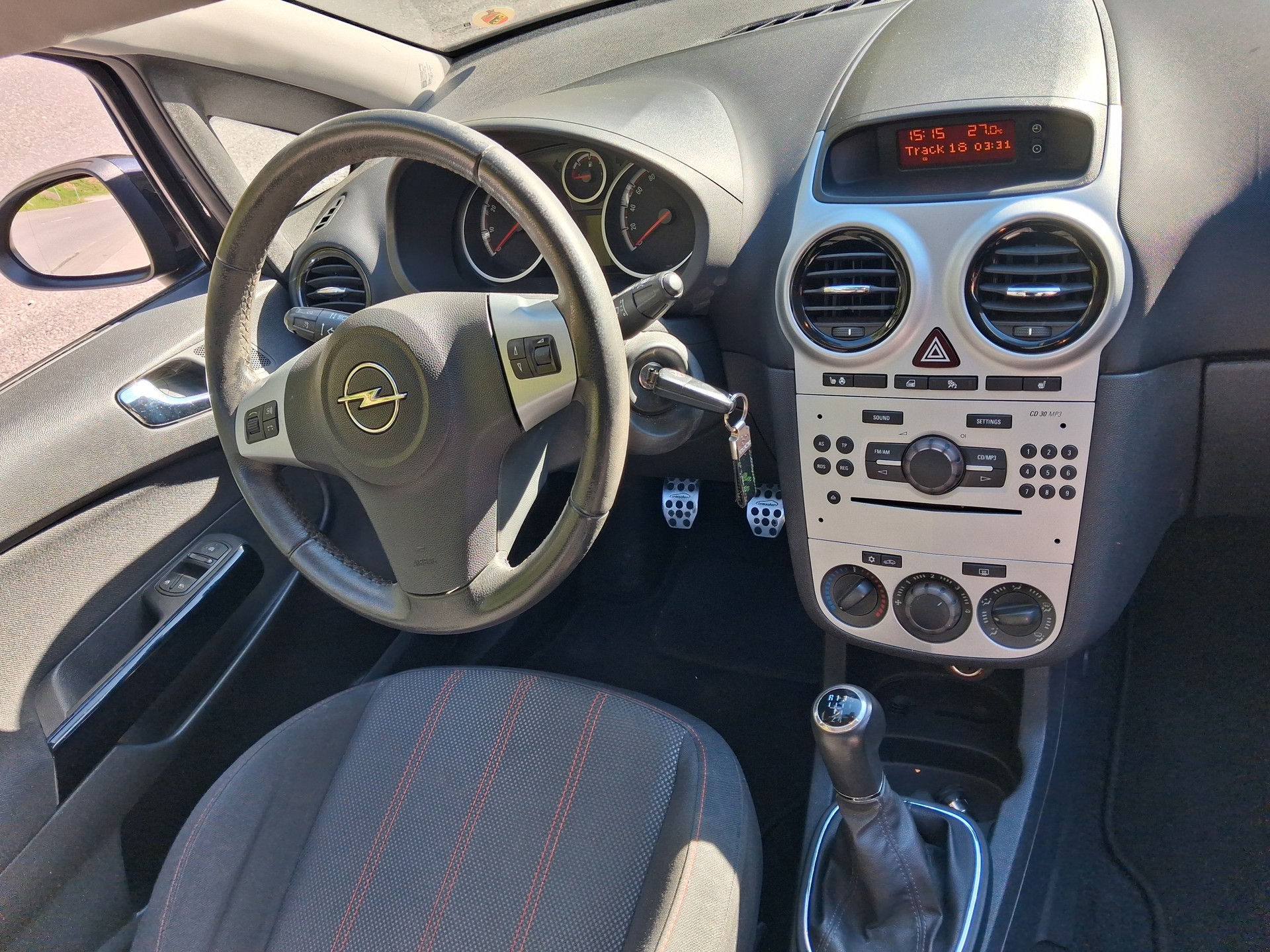OPEL Corsa 1.4 TP Sport-image-6
