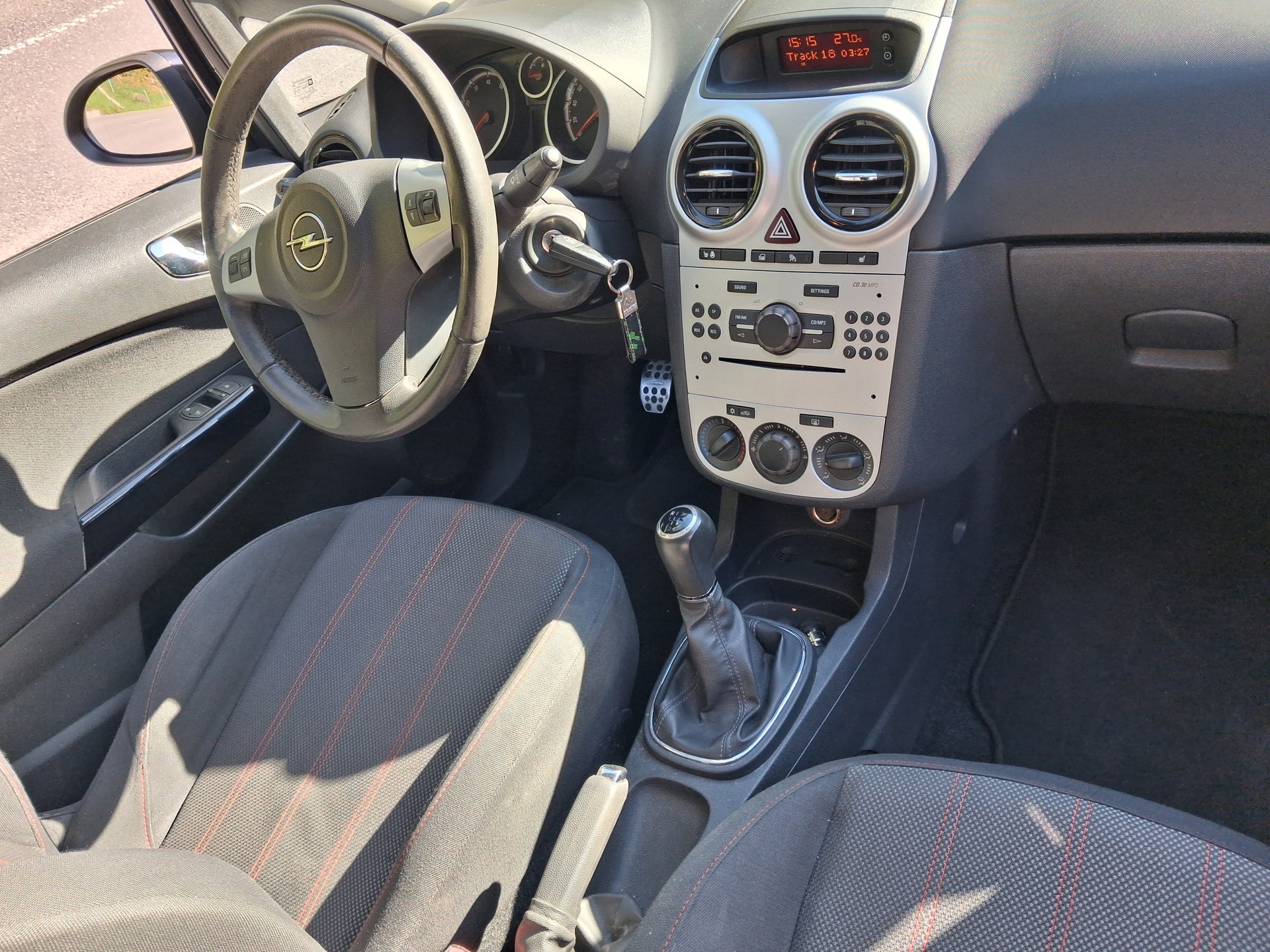 OPEL Corsa 1.4 TP Sport-image-5