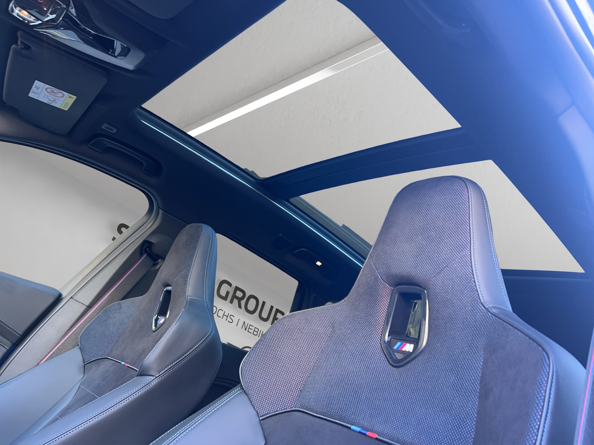 BMW X1 xDrive M35i-image-12