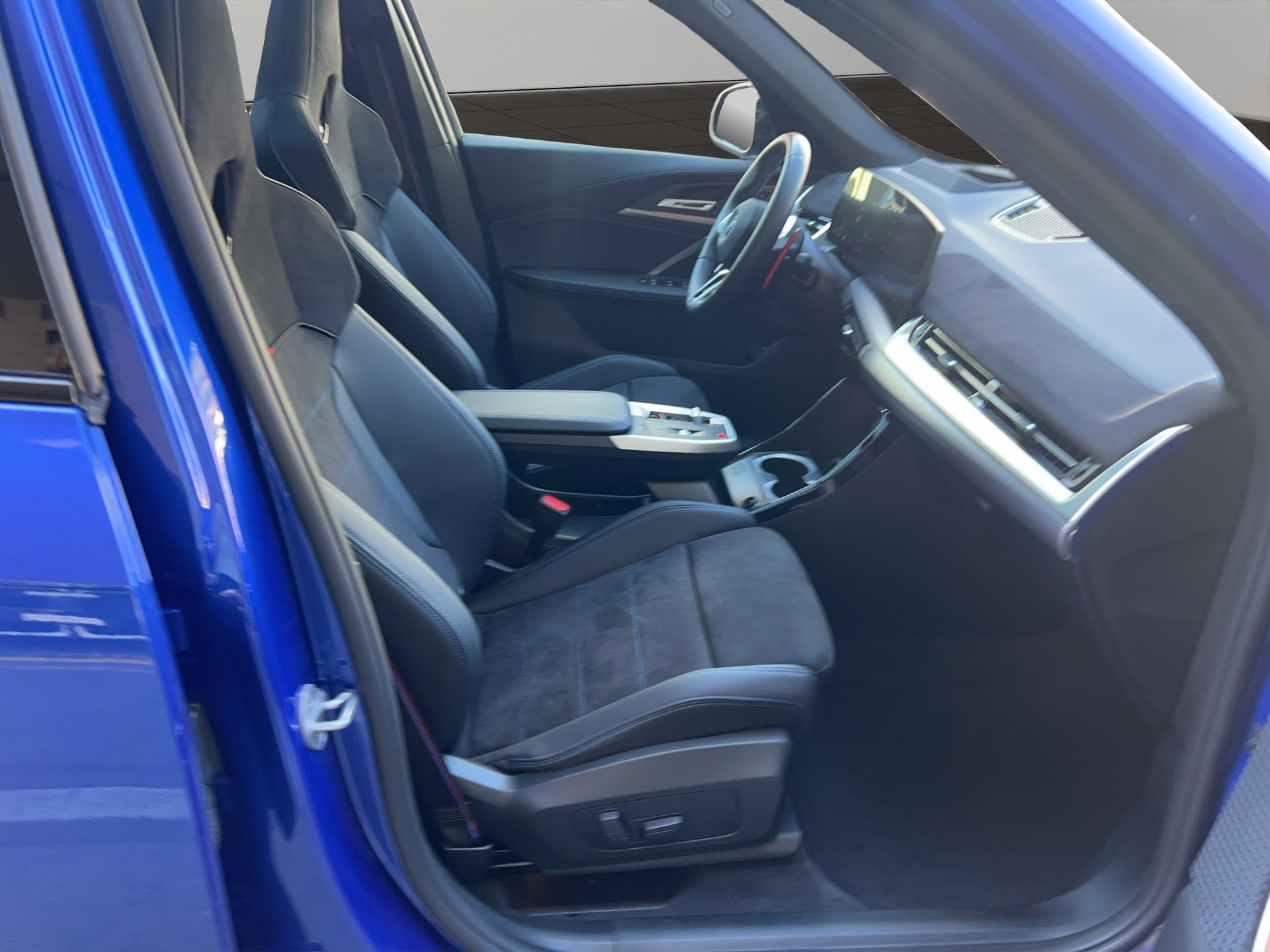 BMW X1 xDrive M35i-image-20