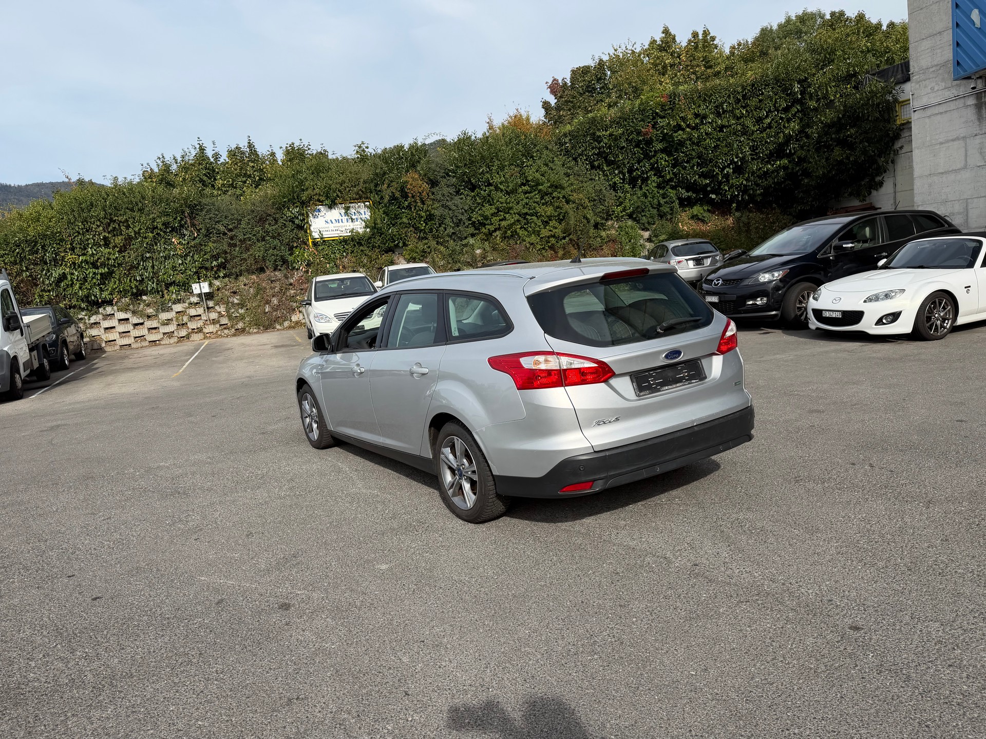 FORD Focus 1.0 SCTi Titanium-image-6