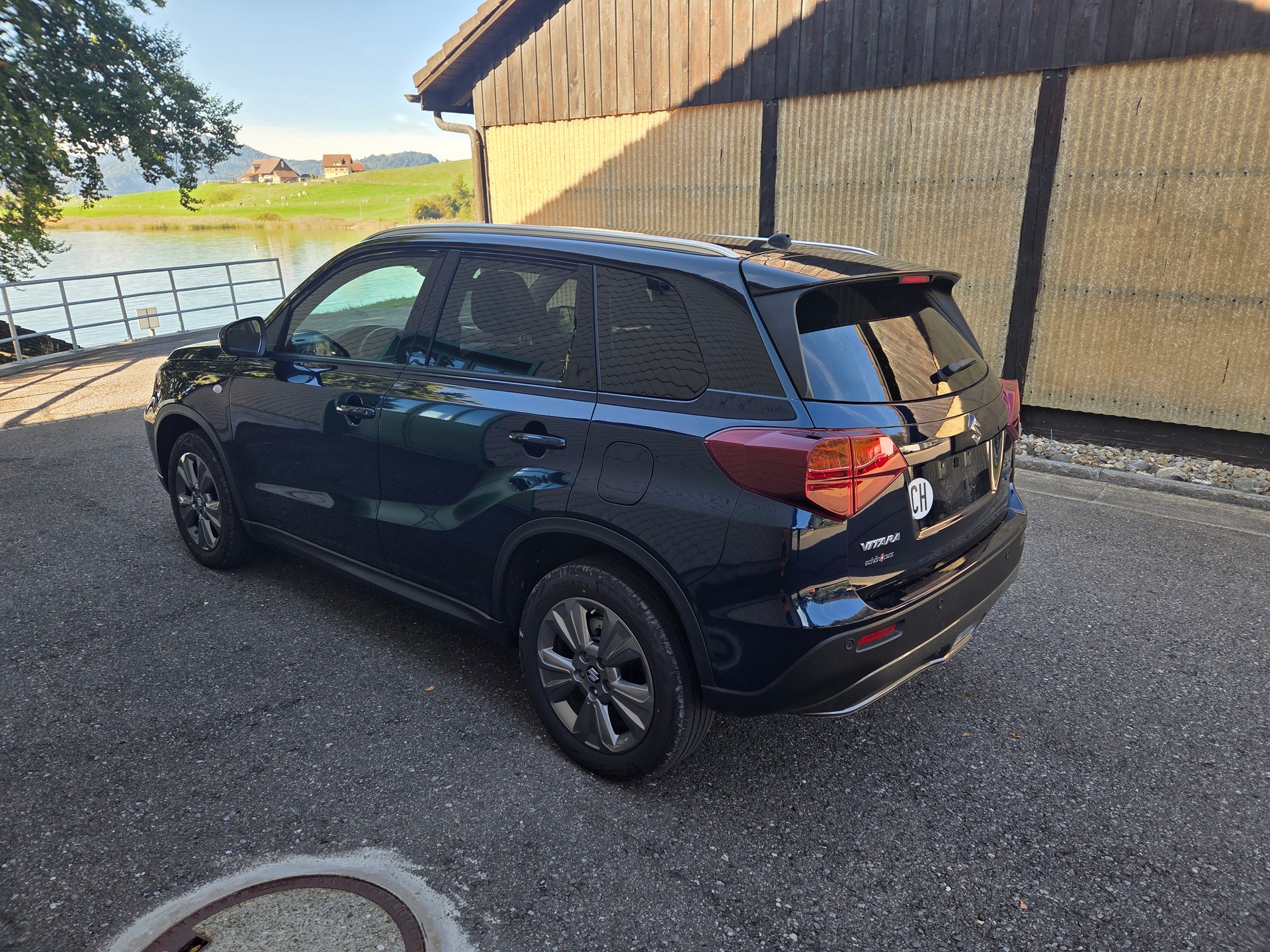 SUZUKI 1.5B Compact+ Hybrid 4x4-image-4