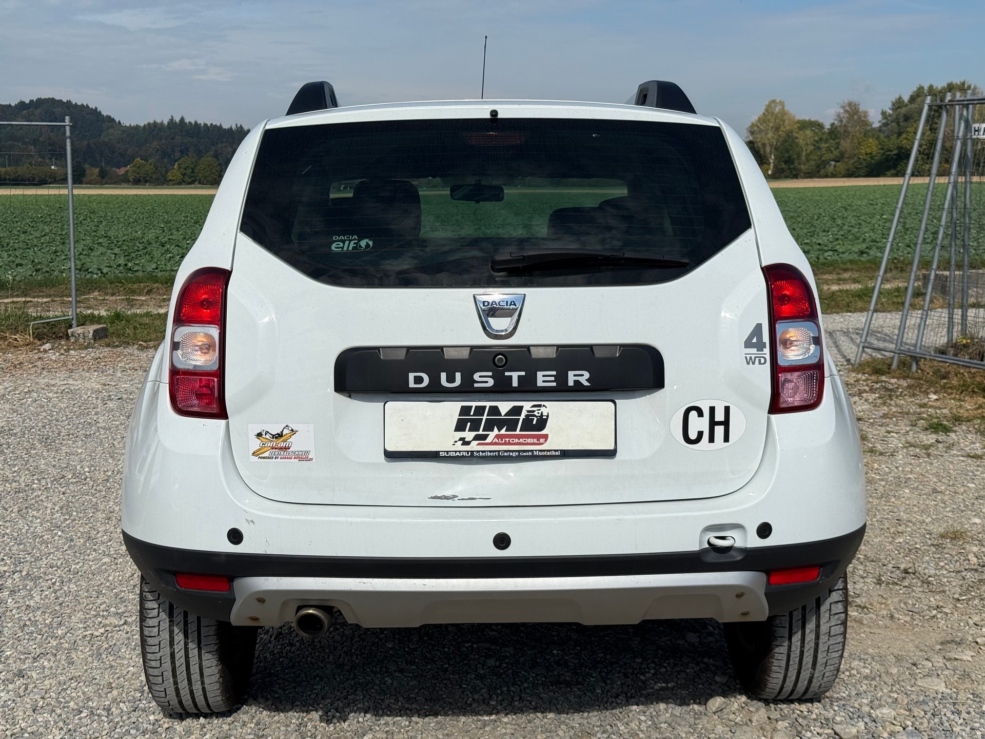 DACIA Duster 1.5 dCi Lauréate 4x4-image-5