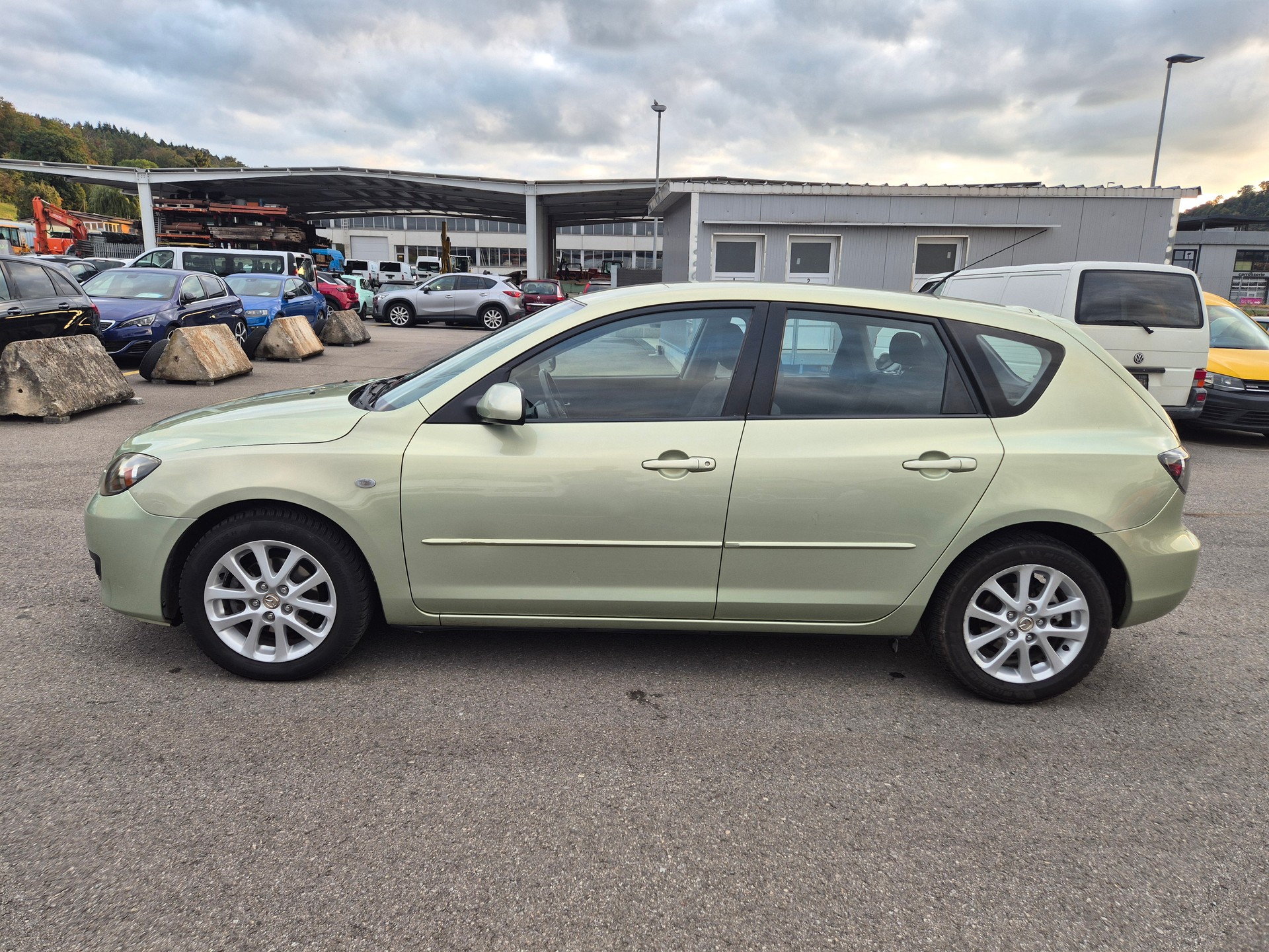 MAZDA 3 1.6 16V Confort-image-13