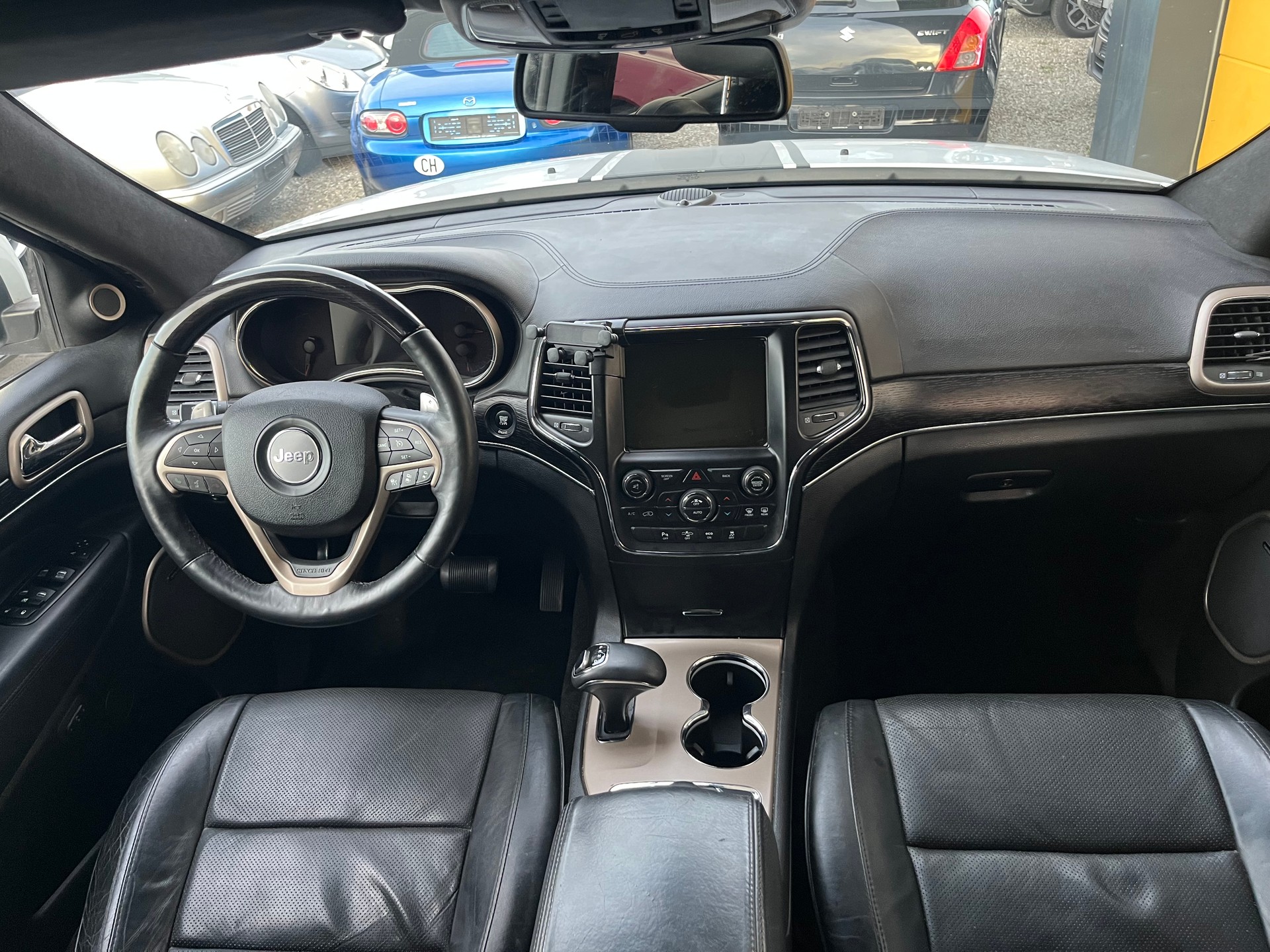 JEEP Grand Cherokee 3.0 CRD Platium Edition-image-9
