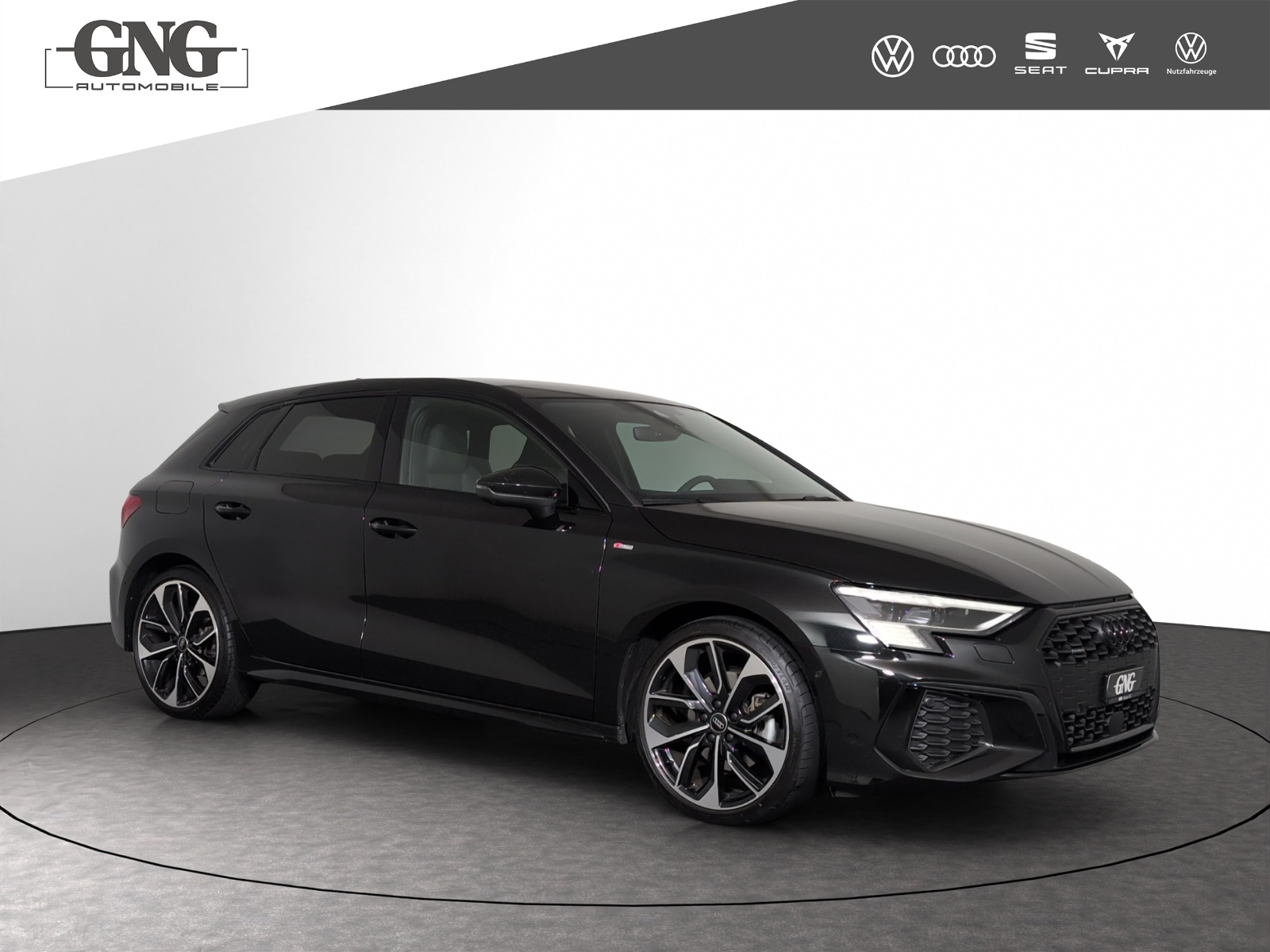 AUDI A3 Sportback 40 TFSI S line quattro S-tronic-image-3